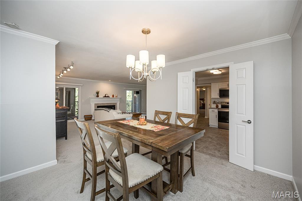 590 Sarah Lane Unit: 401