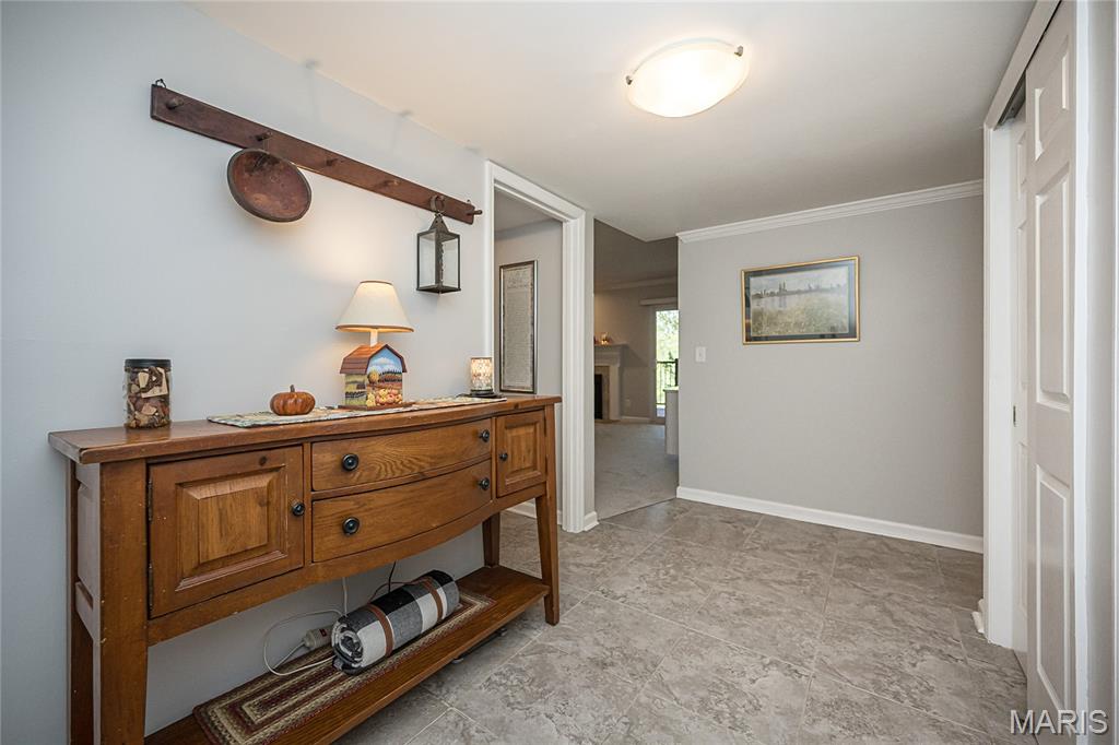590 Sarah Lane Unit: 401