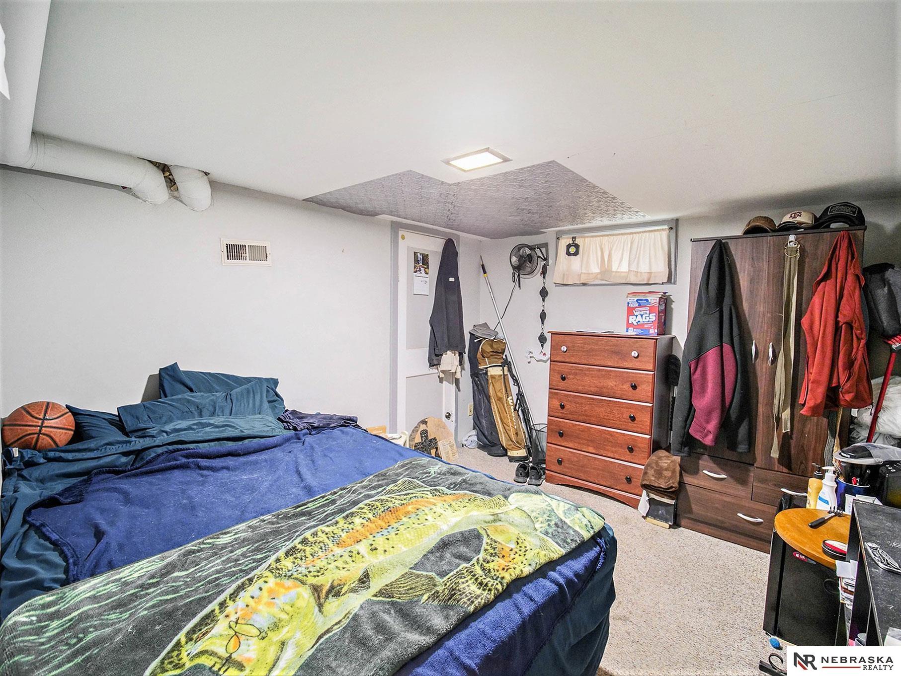 1625 S 24th Street
