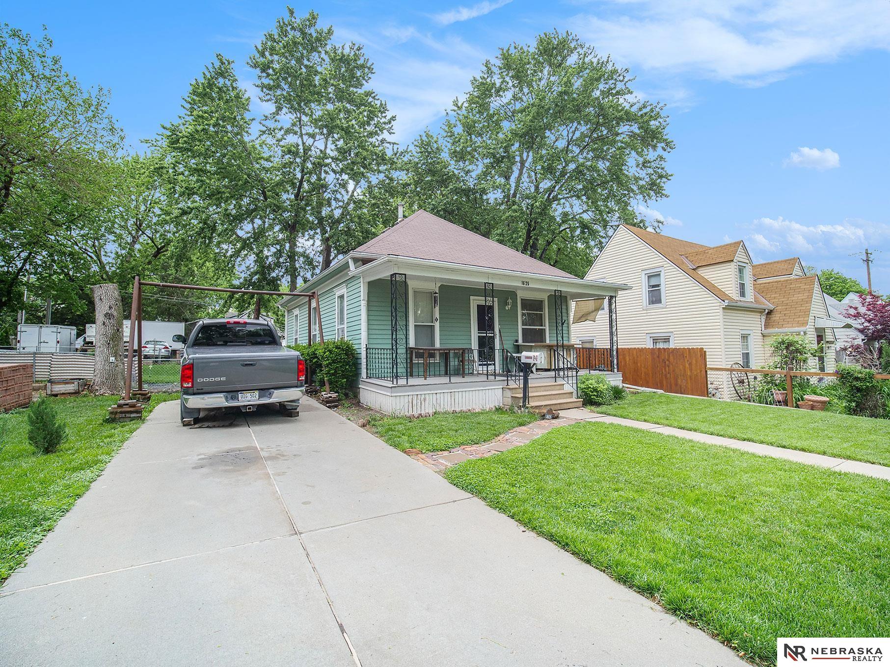 1625 S 24th Street