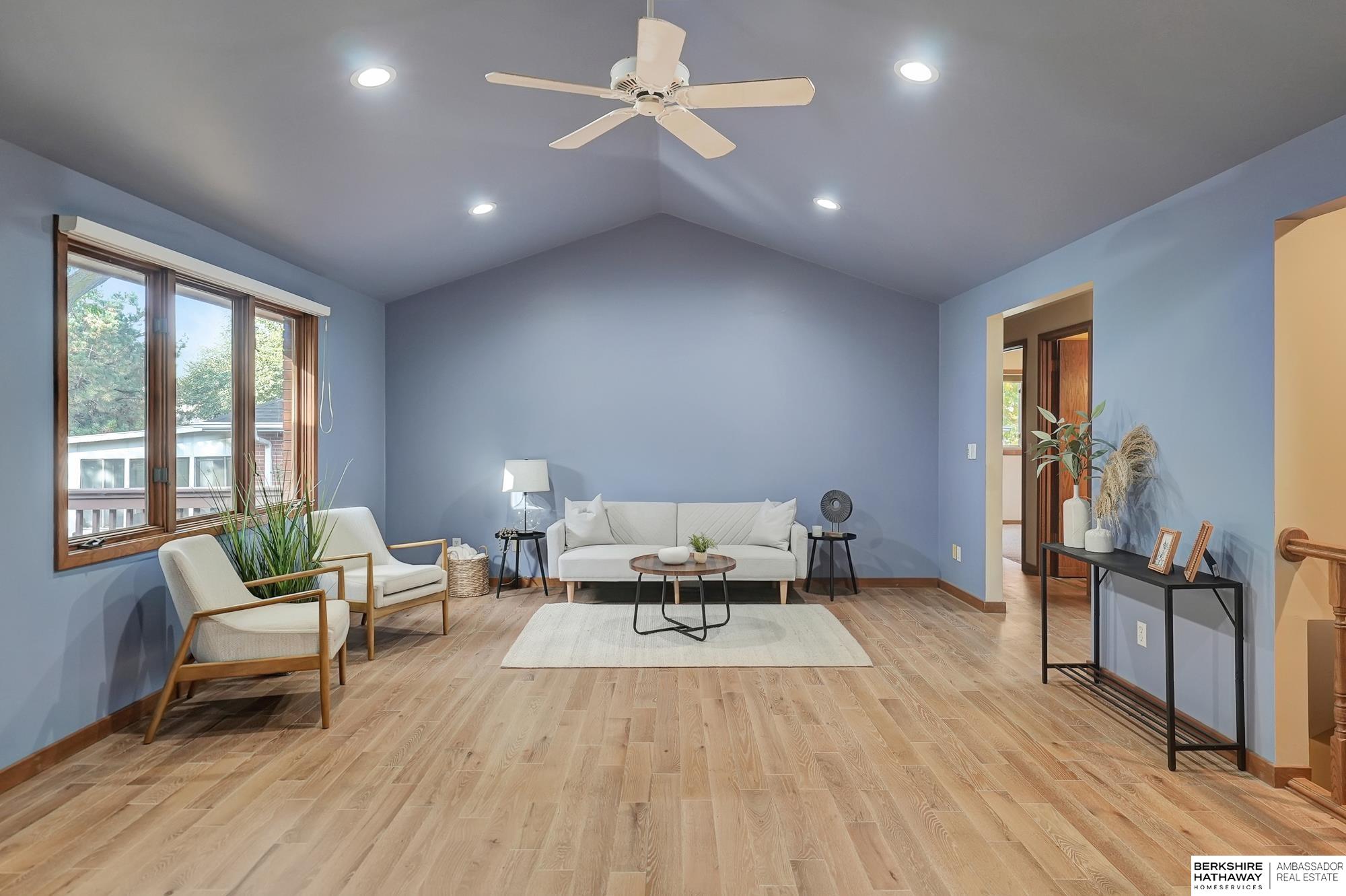 5611 Prescott Avenue