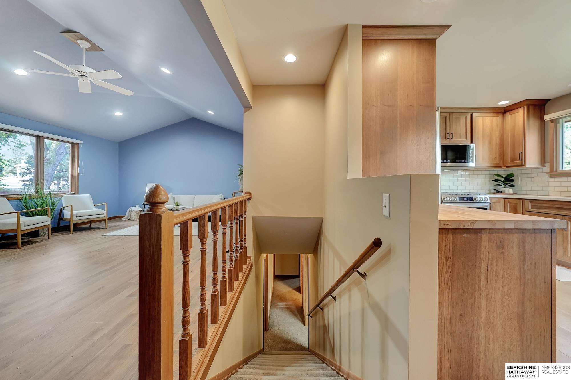 5611 Prescott Avenue