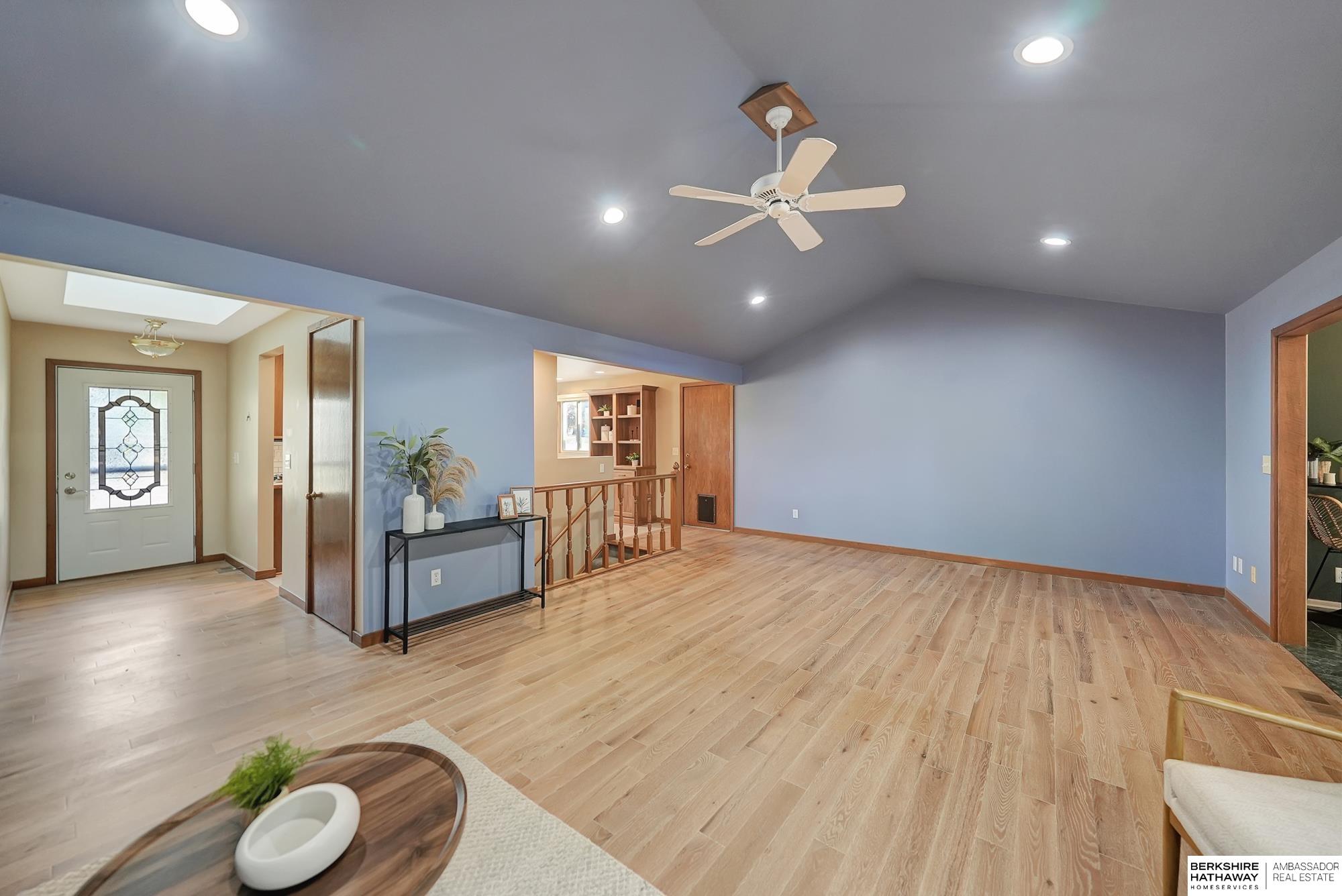 5611 Prescott Avenue