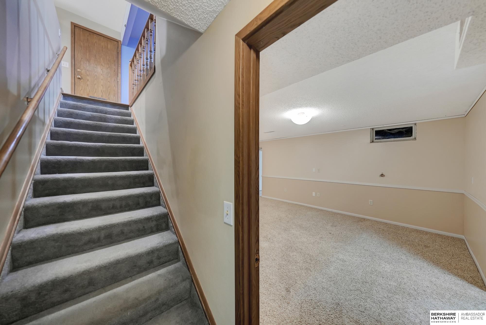 5611 Prescott Avenue