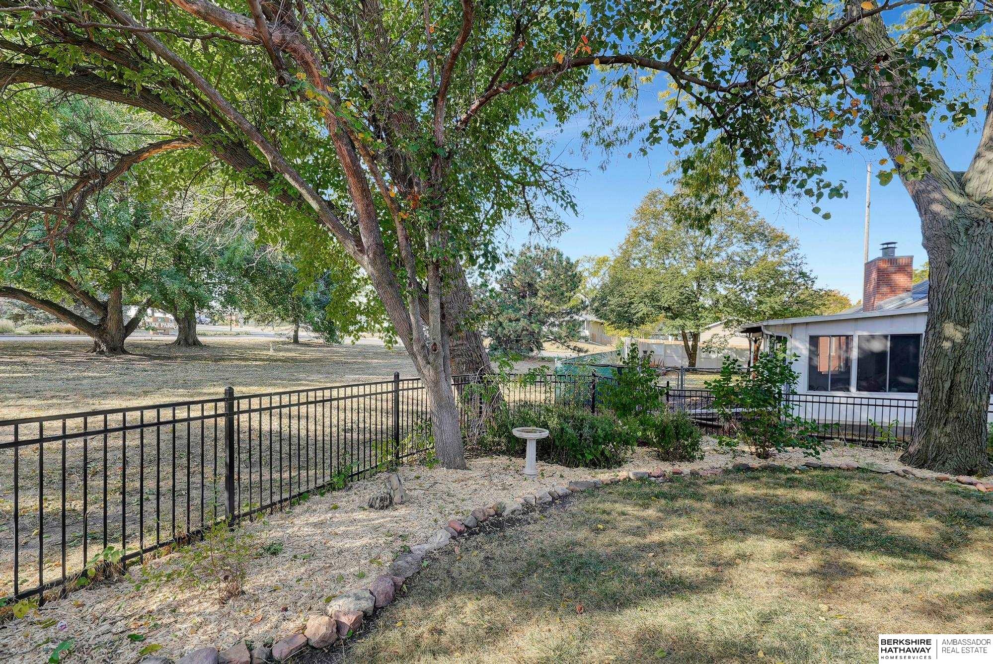 5611 Prescott Avenue