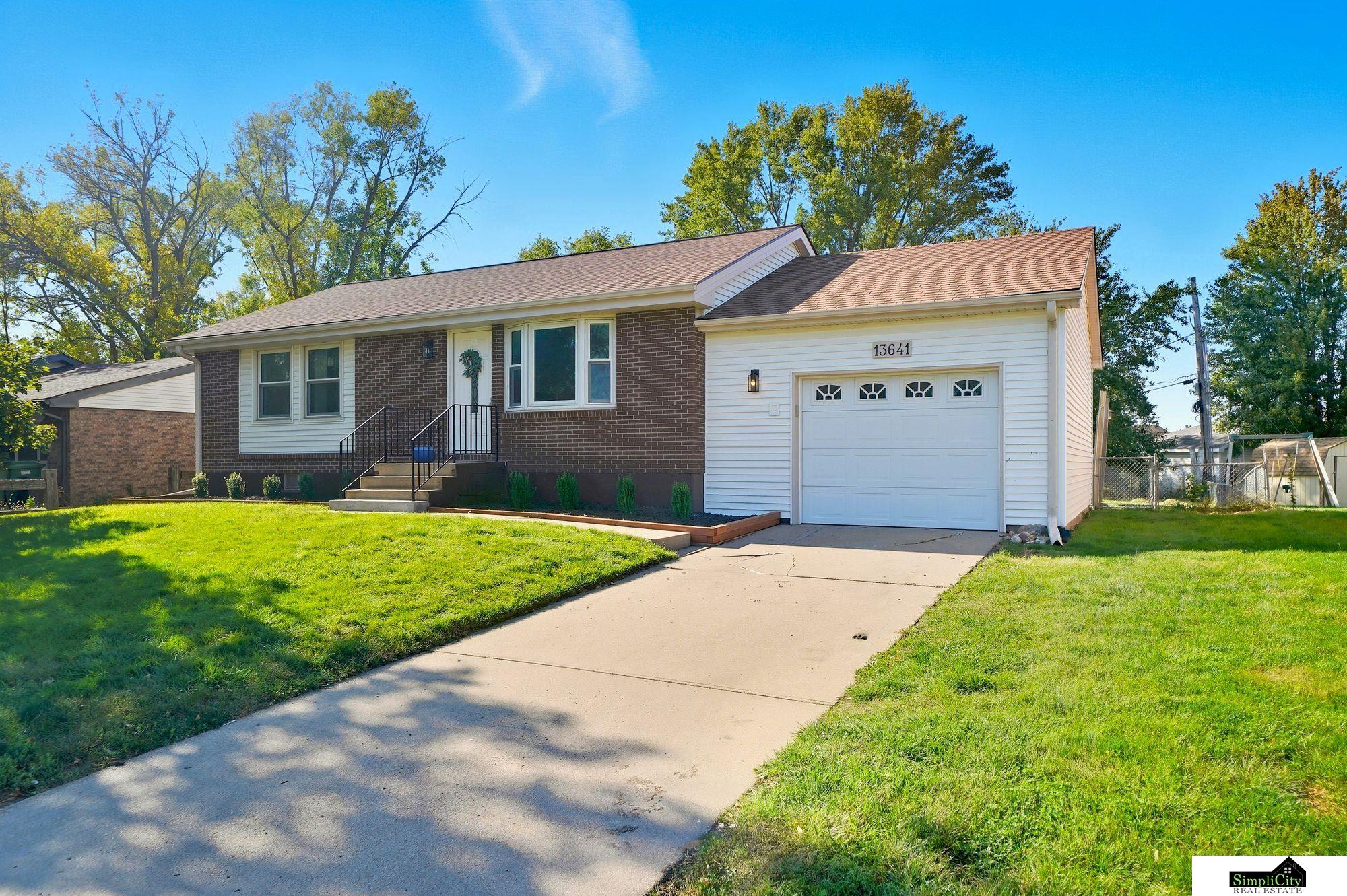 13641 Kenilworth Street