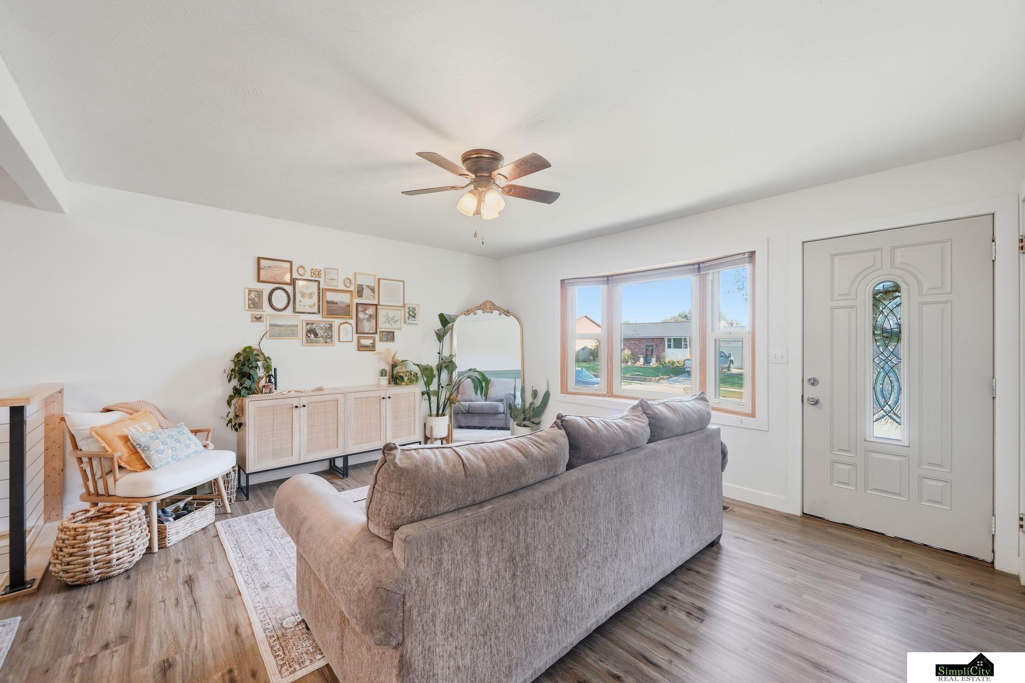 13641 Kenilworth Street