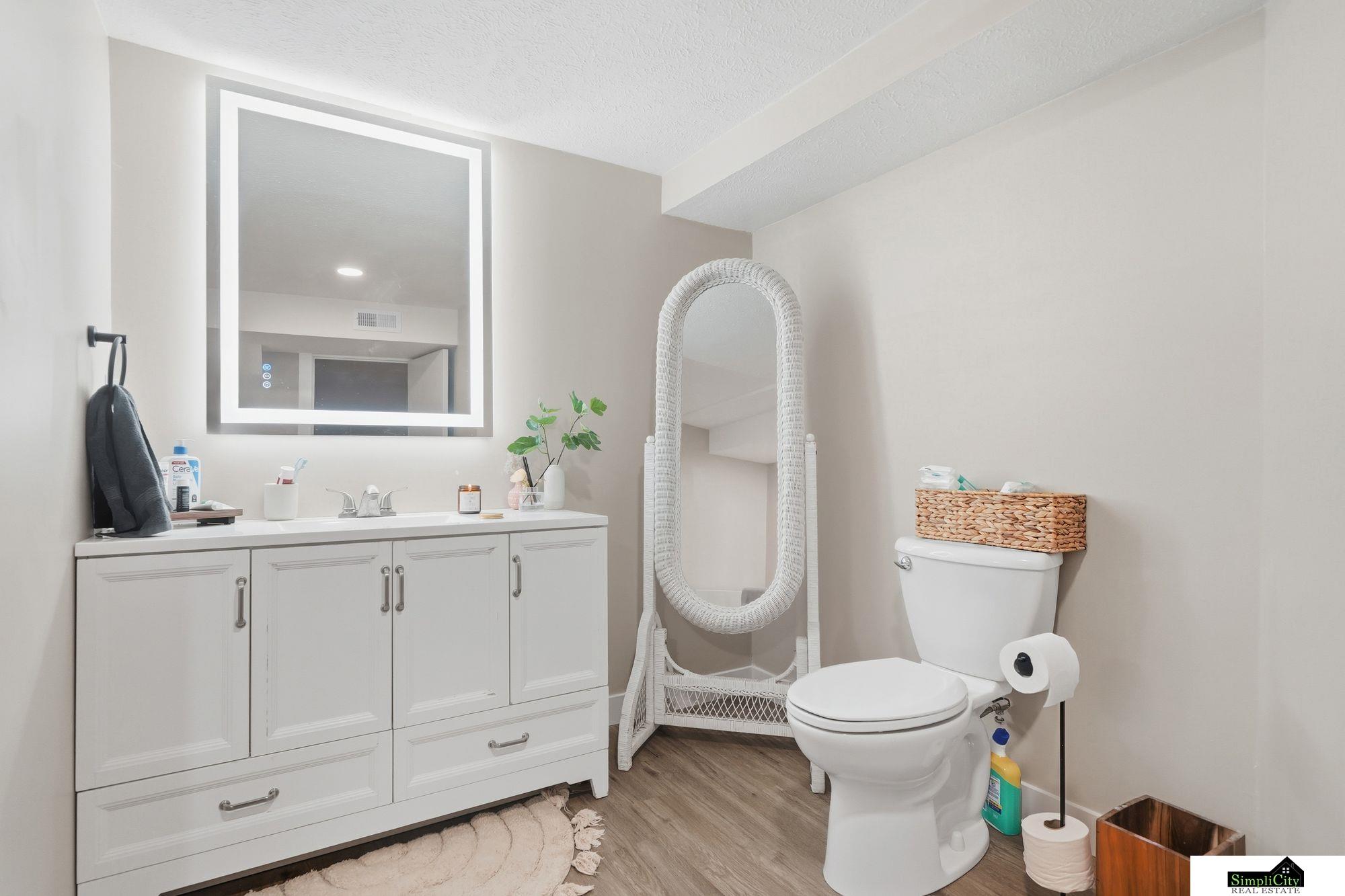 13641 Kenilworth Street