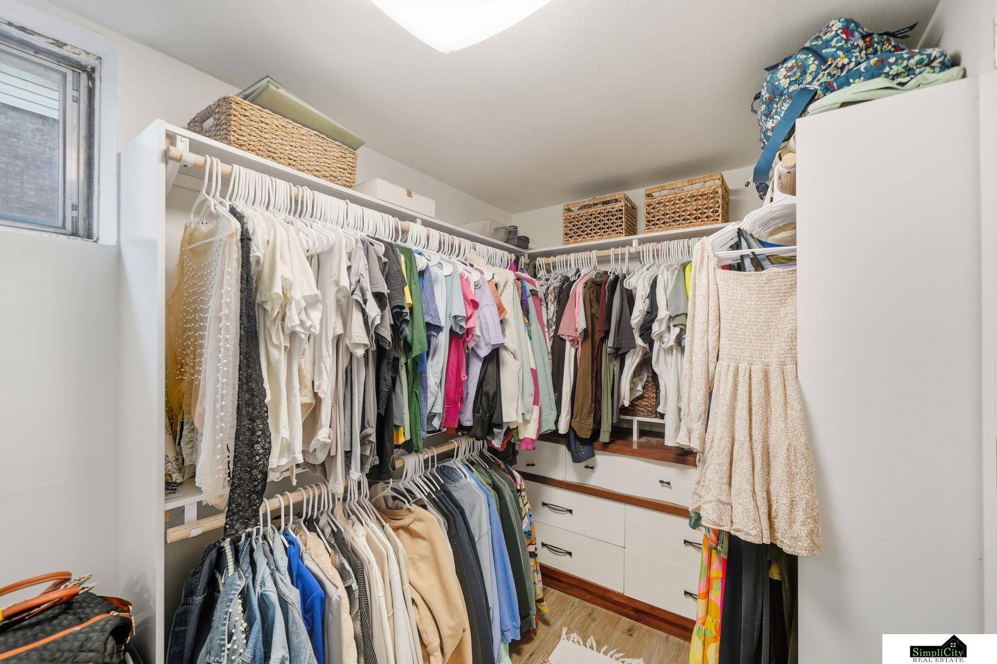 13641 Kenilworth Street