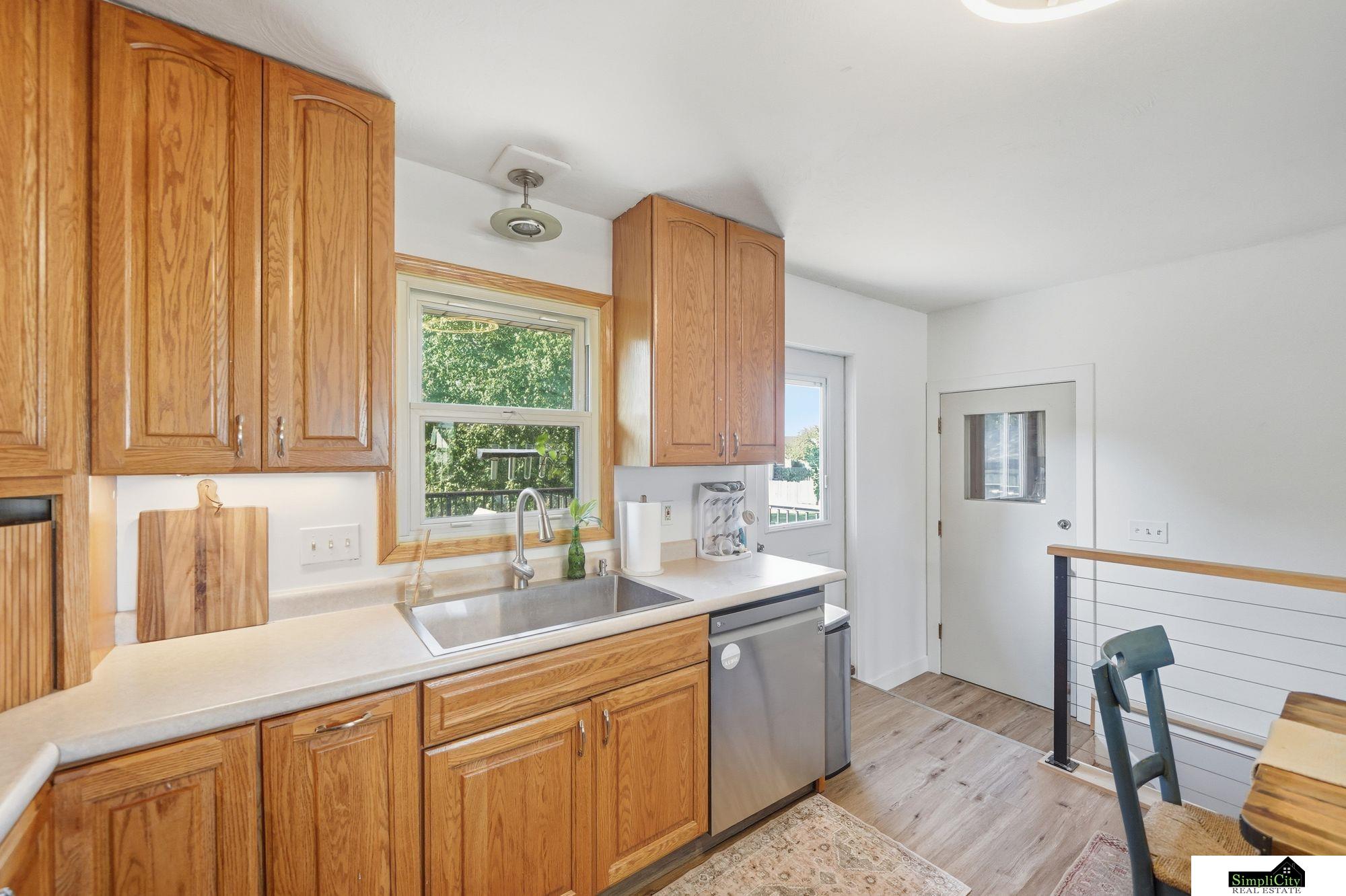 13641 Kenilworth Street