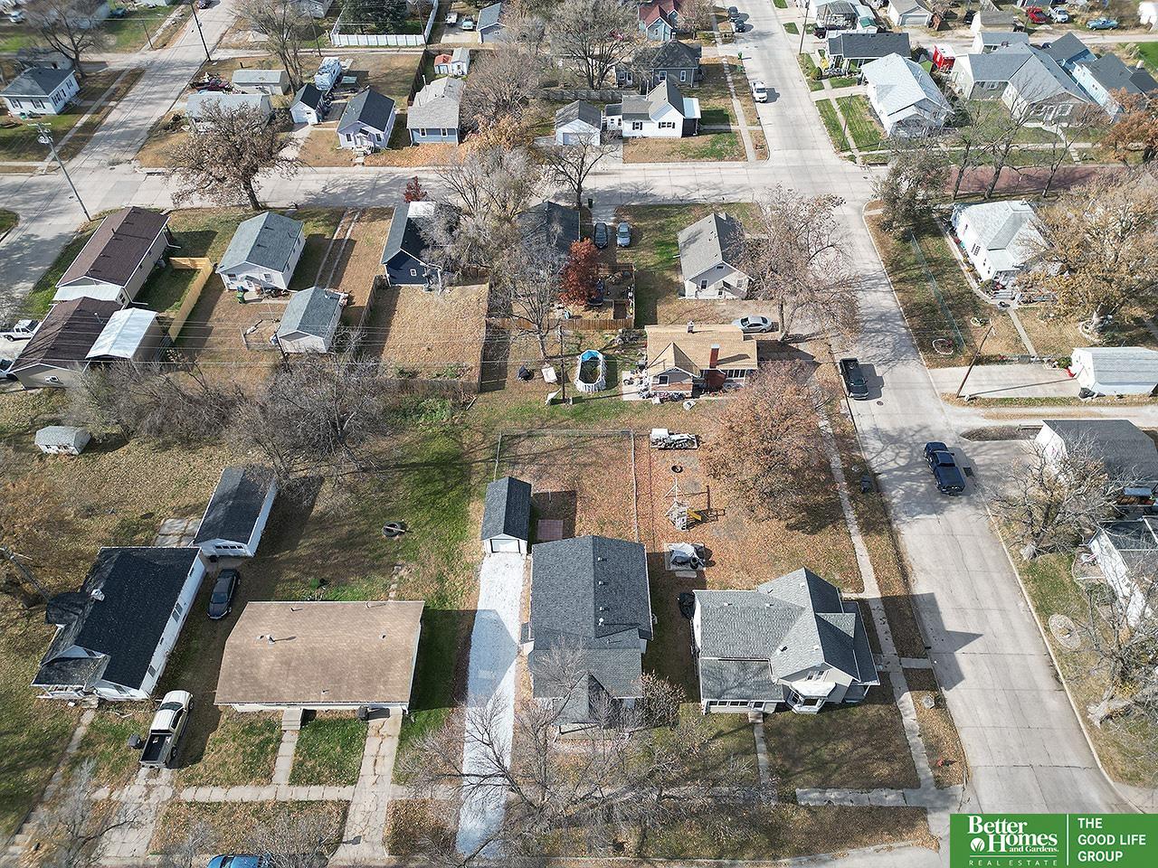 321 N Iowa Avenue N