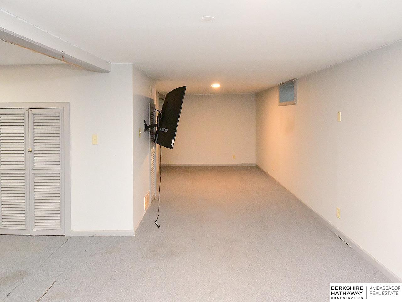 1625 S 24th Street