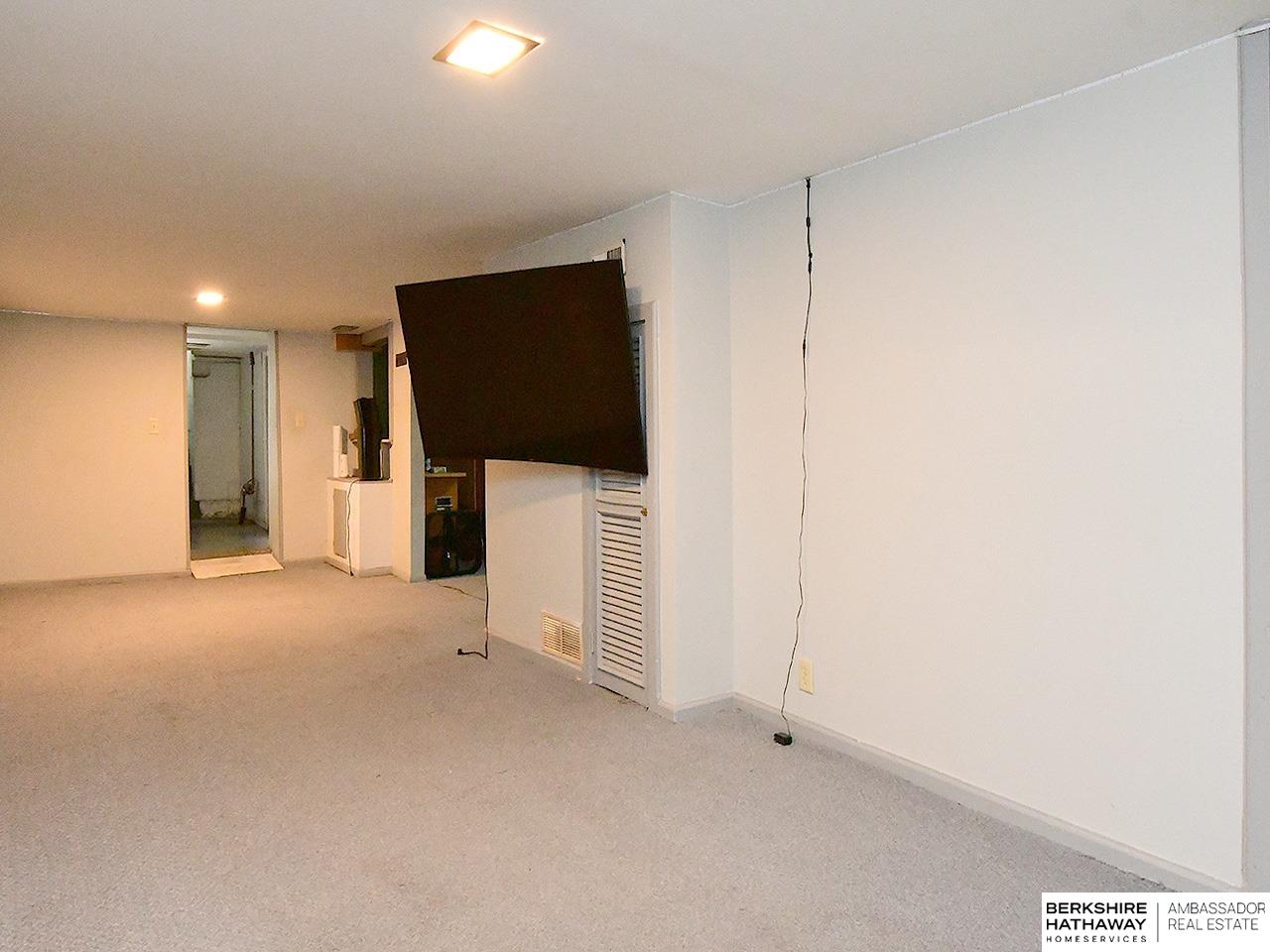 1625 S 24th Street