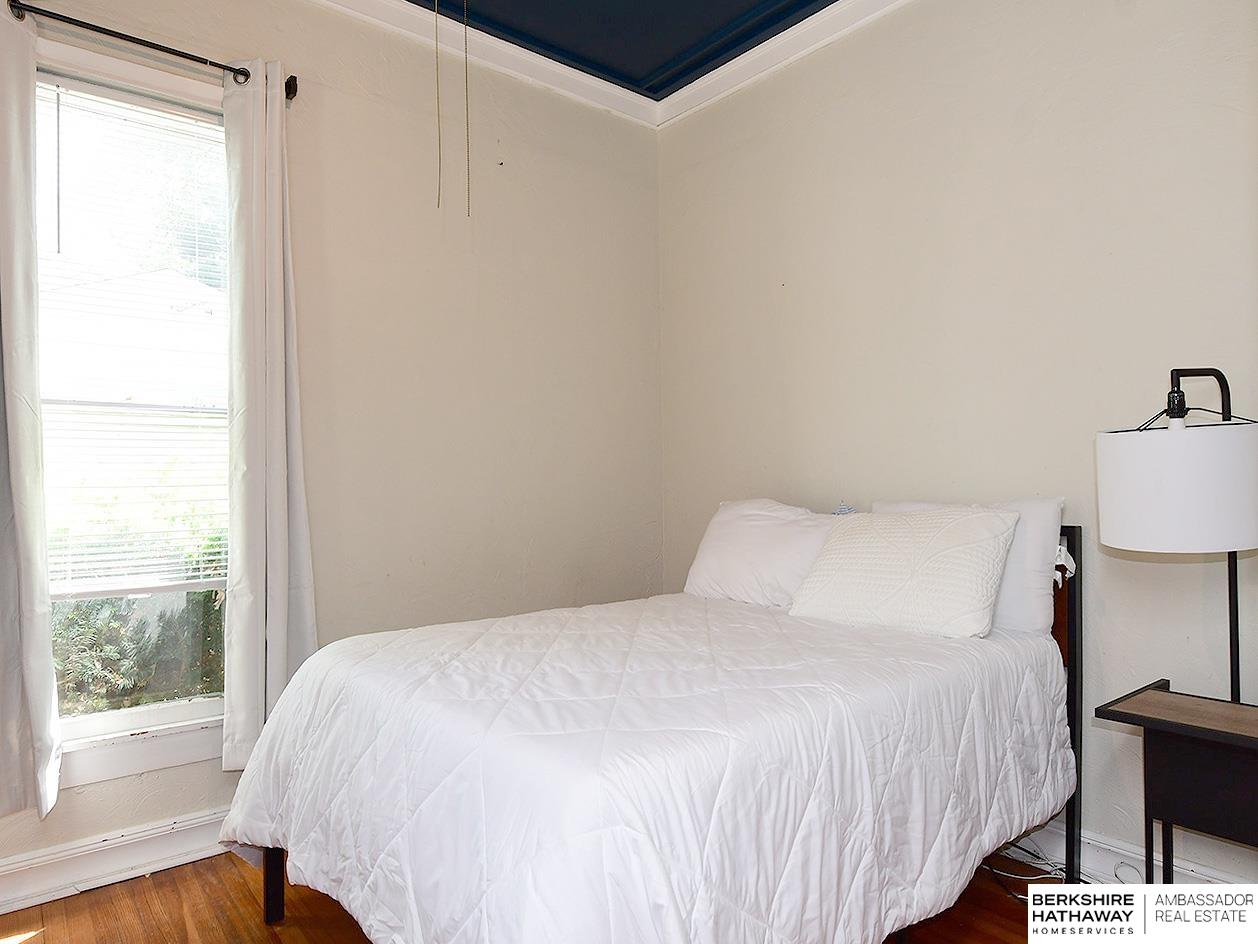 1625 S 24th Street