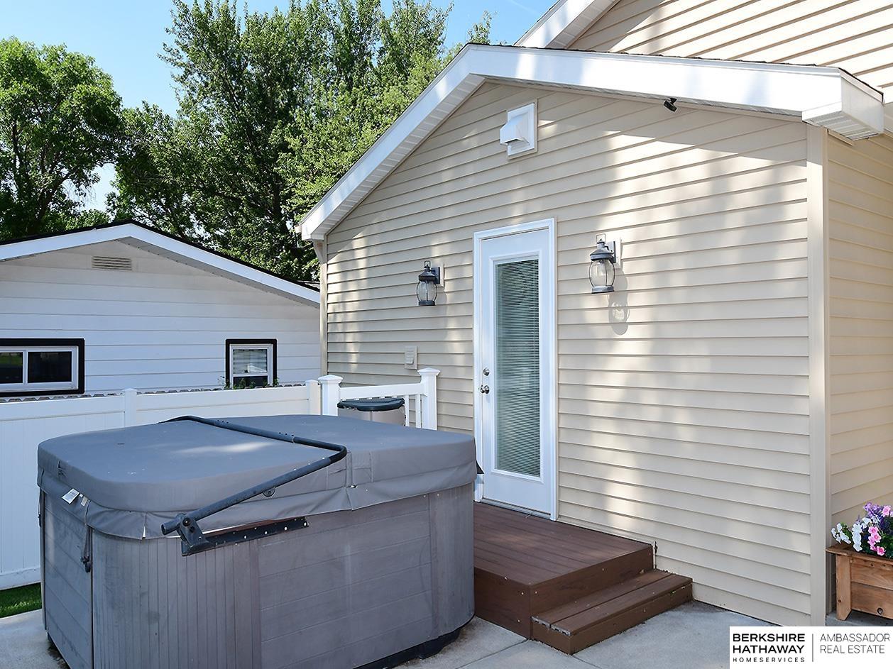 4430 N 10th Street