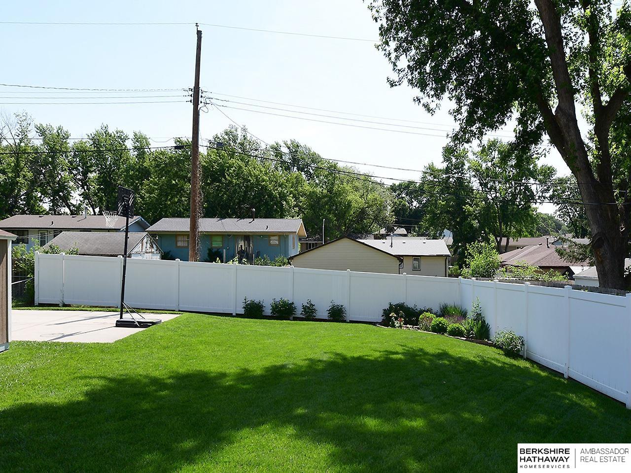 4430 N 10th Street