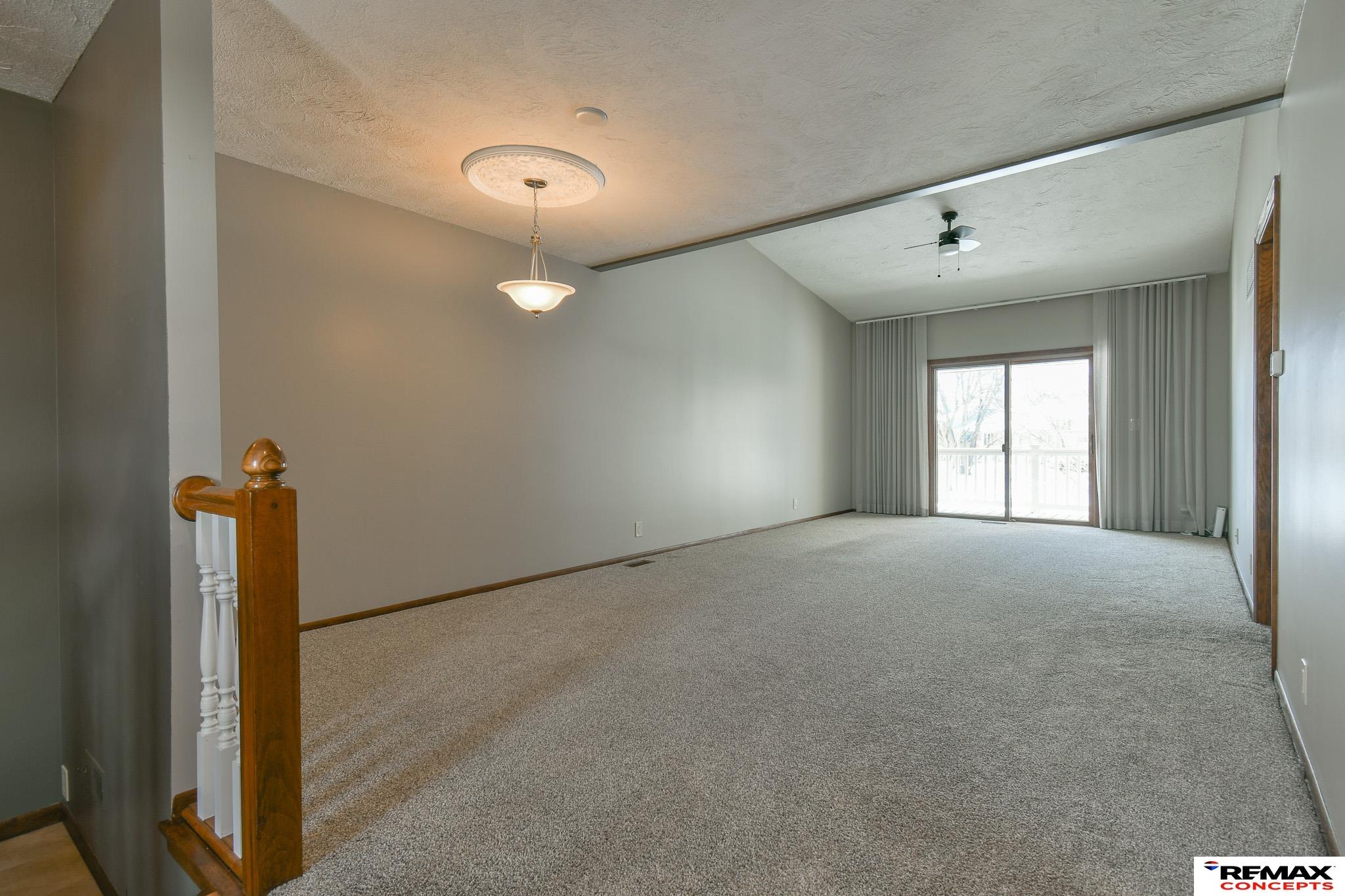 7207 Grand Oaks Drive