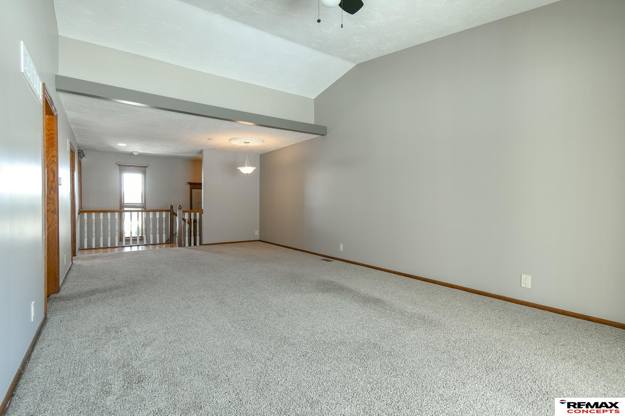 7207 Grand Oaks Drive