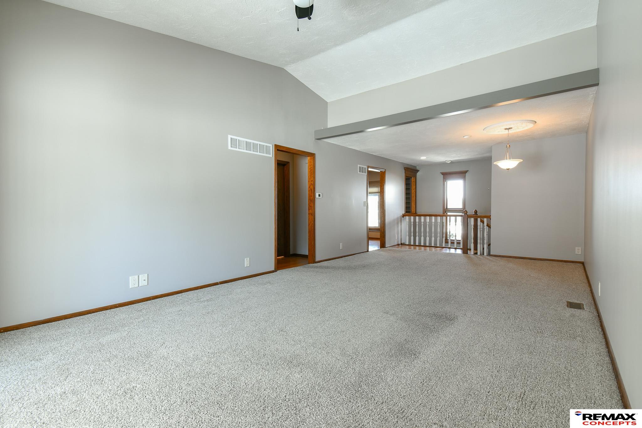 7207 Grand Oaks Drive