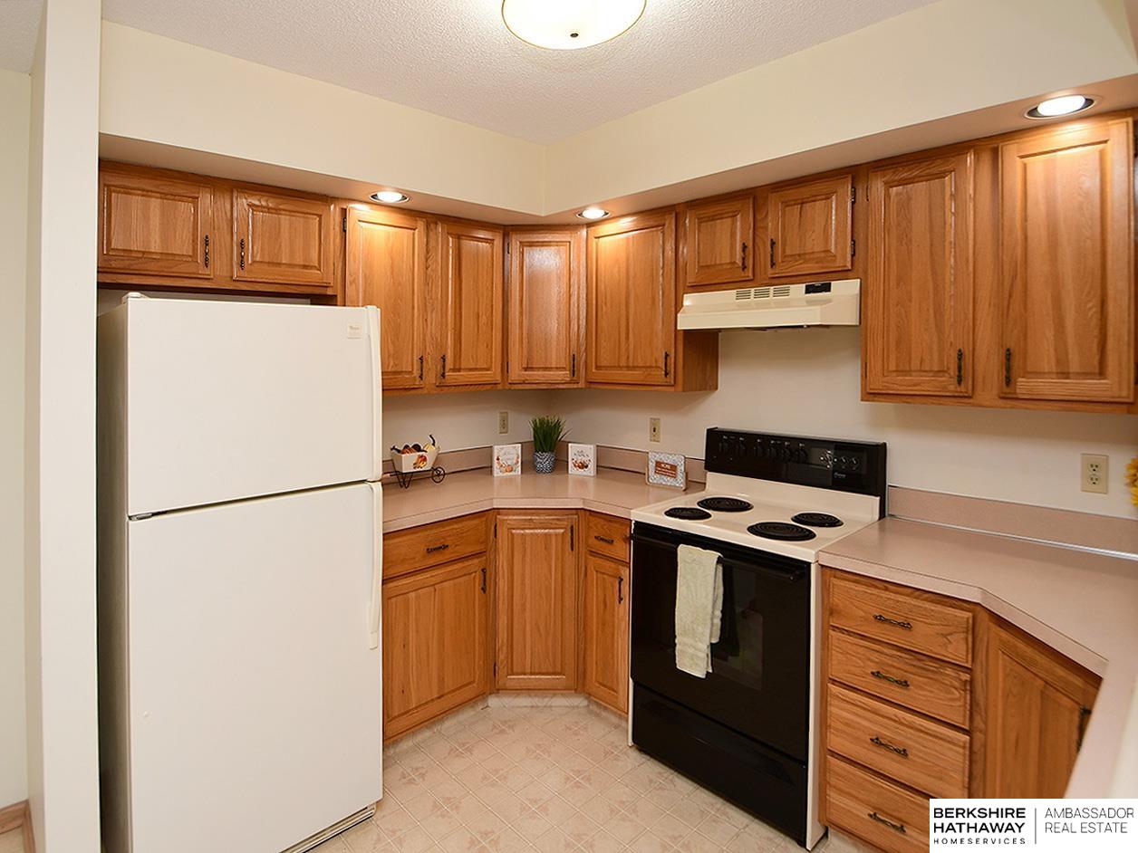 5821 Wood Ridge Court # 5