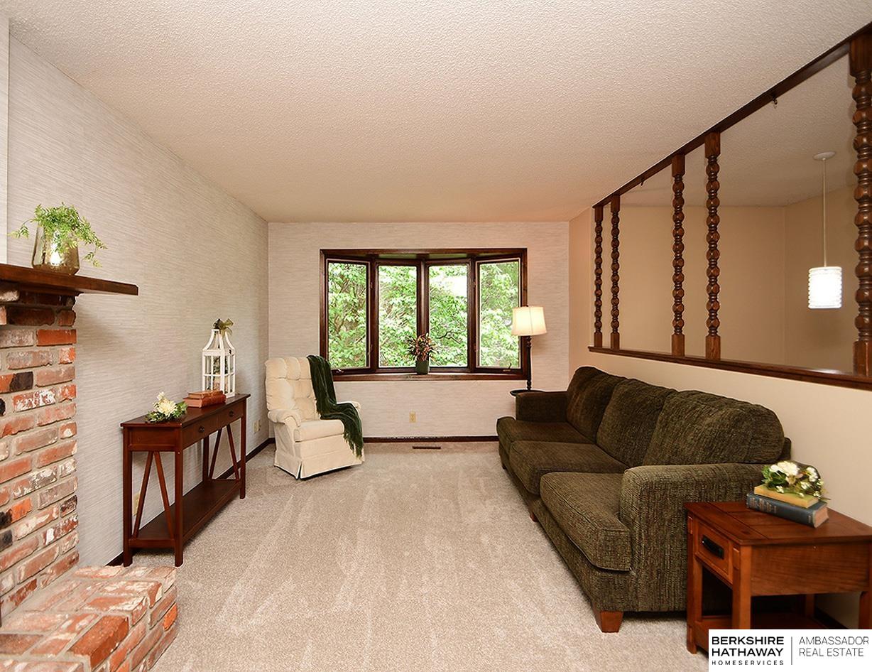 5907 Deerwood Drive
