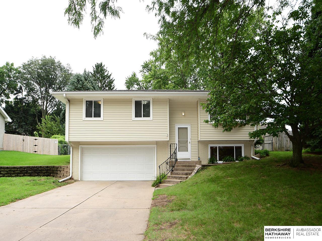 5907 Deerwood Drive