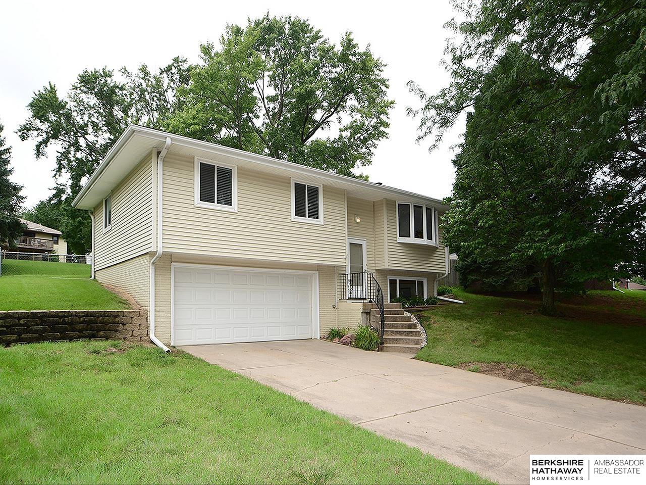 5907 Deerwood Drive