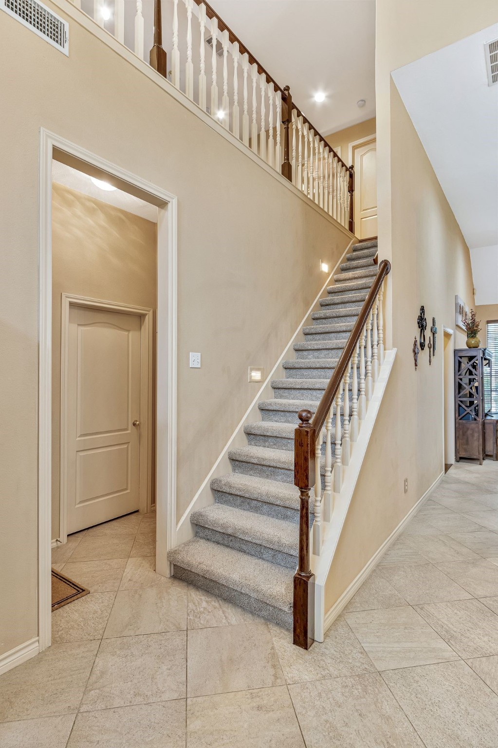 6405 Kenshire Court