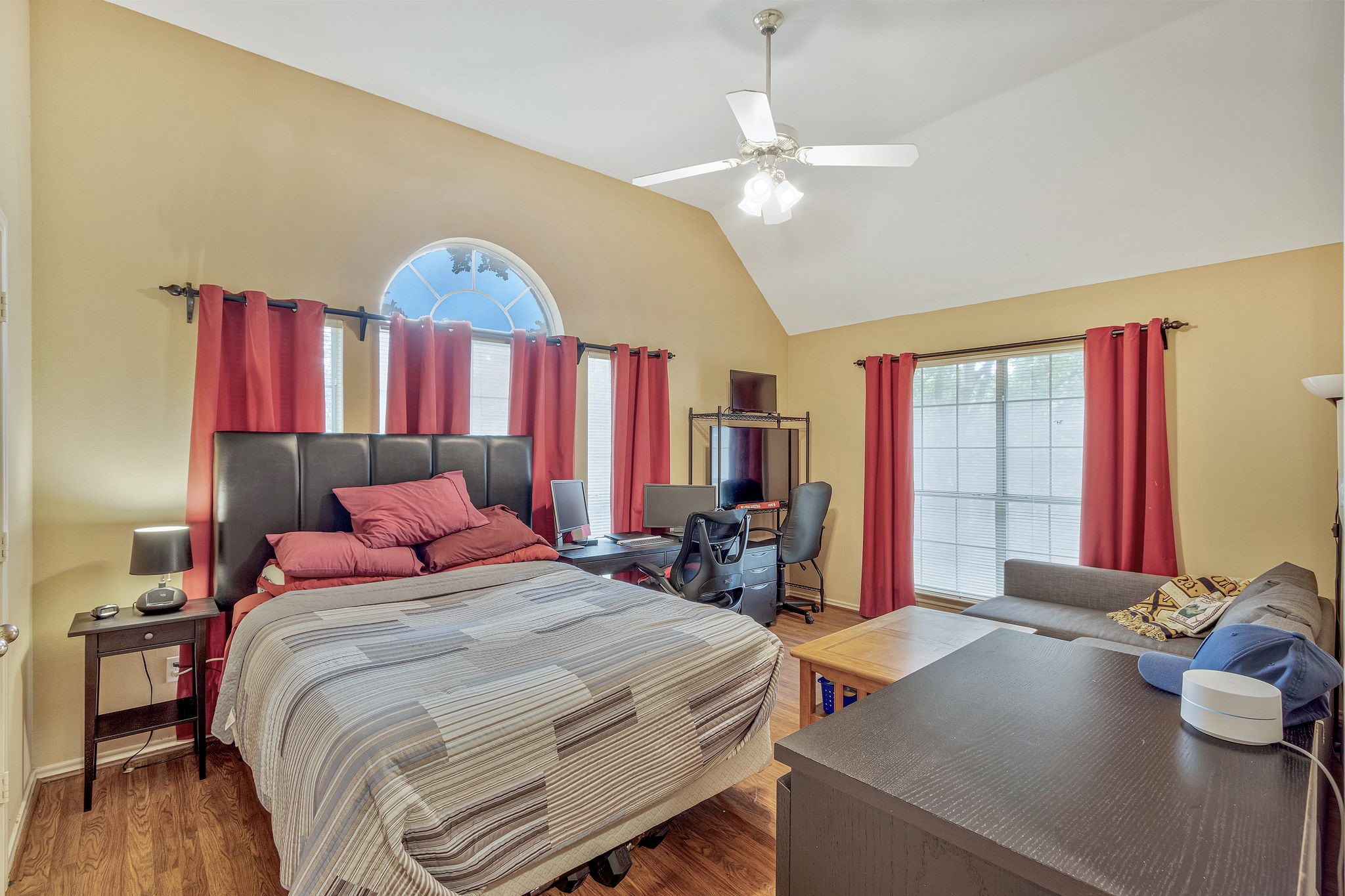 6405 Kenshire Court