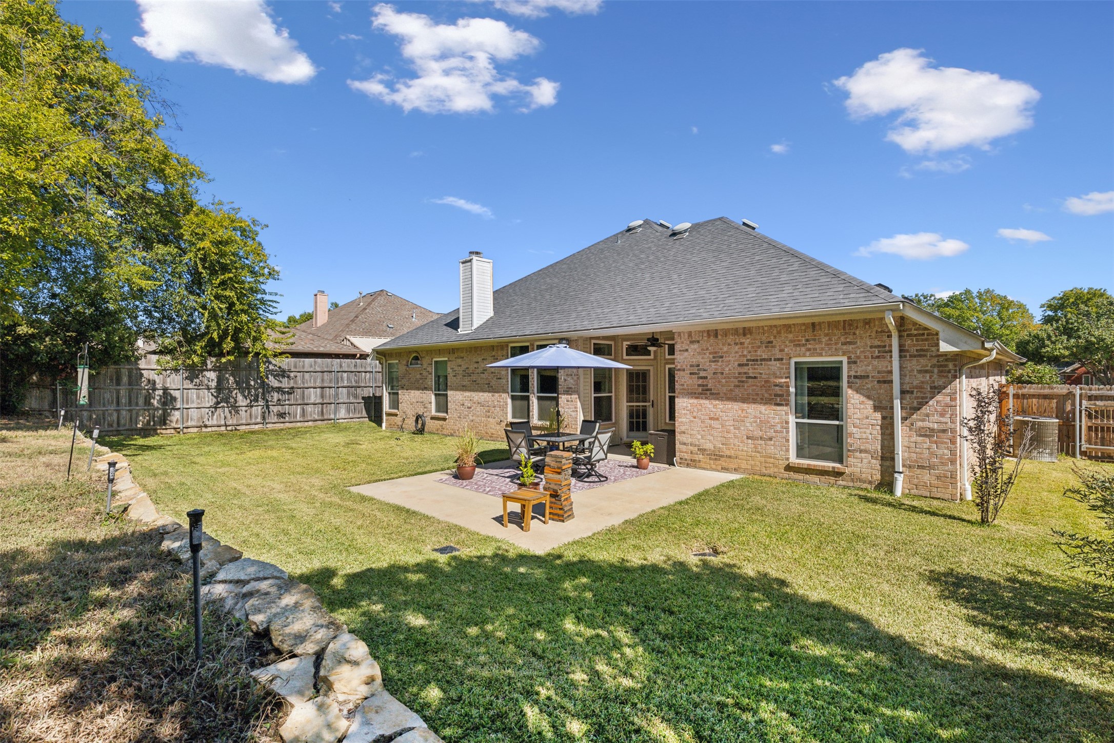 7321 Cottonwood Court