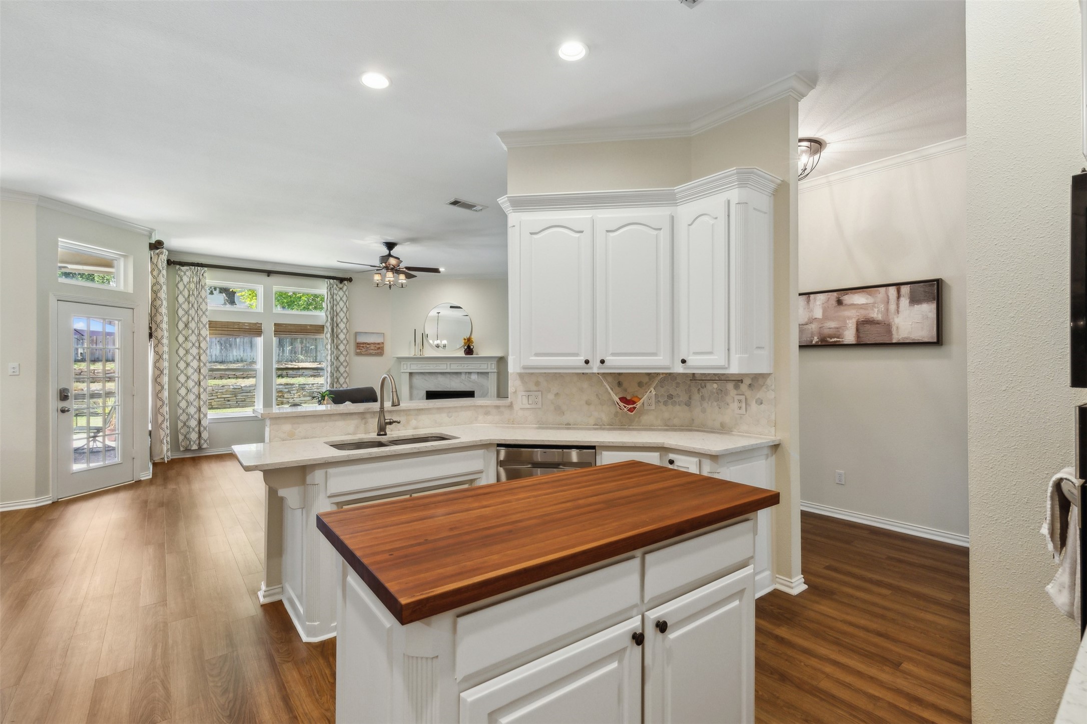 7321 Cottonwood Court