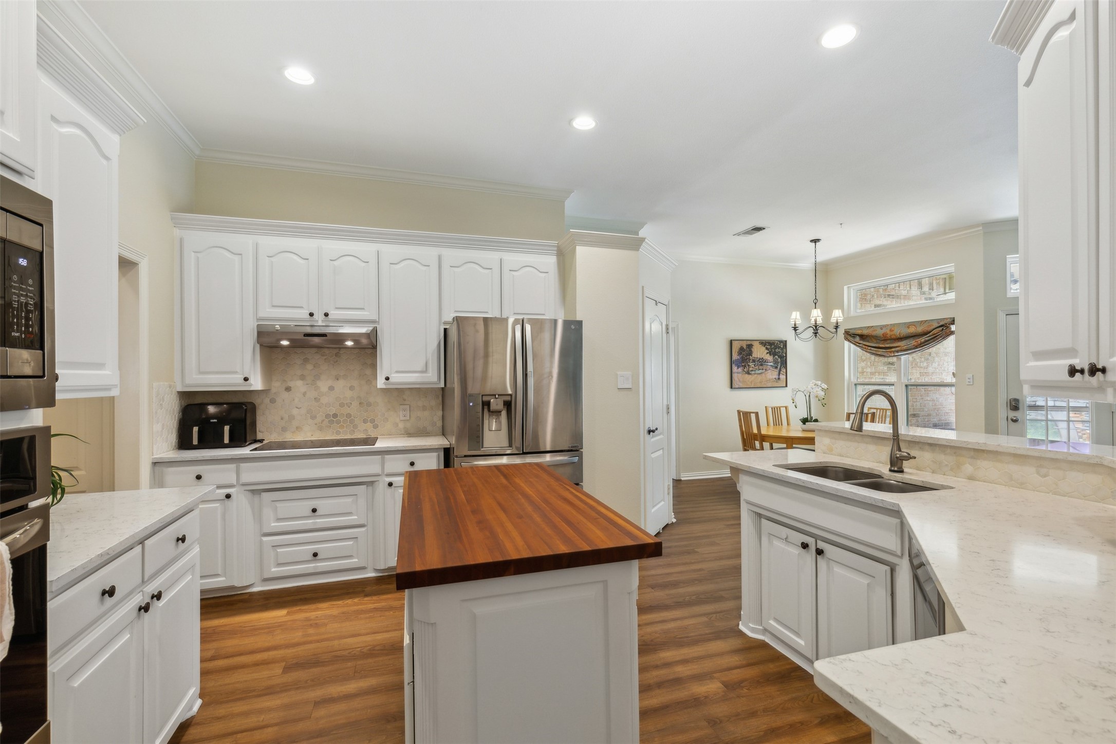 7321 Cottonwood Court