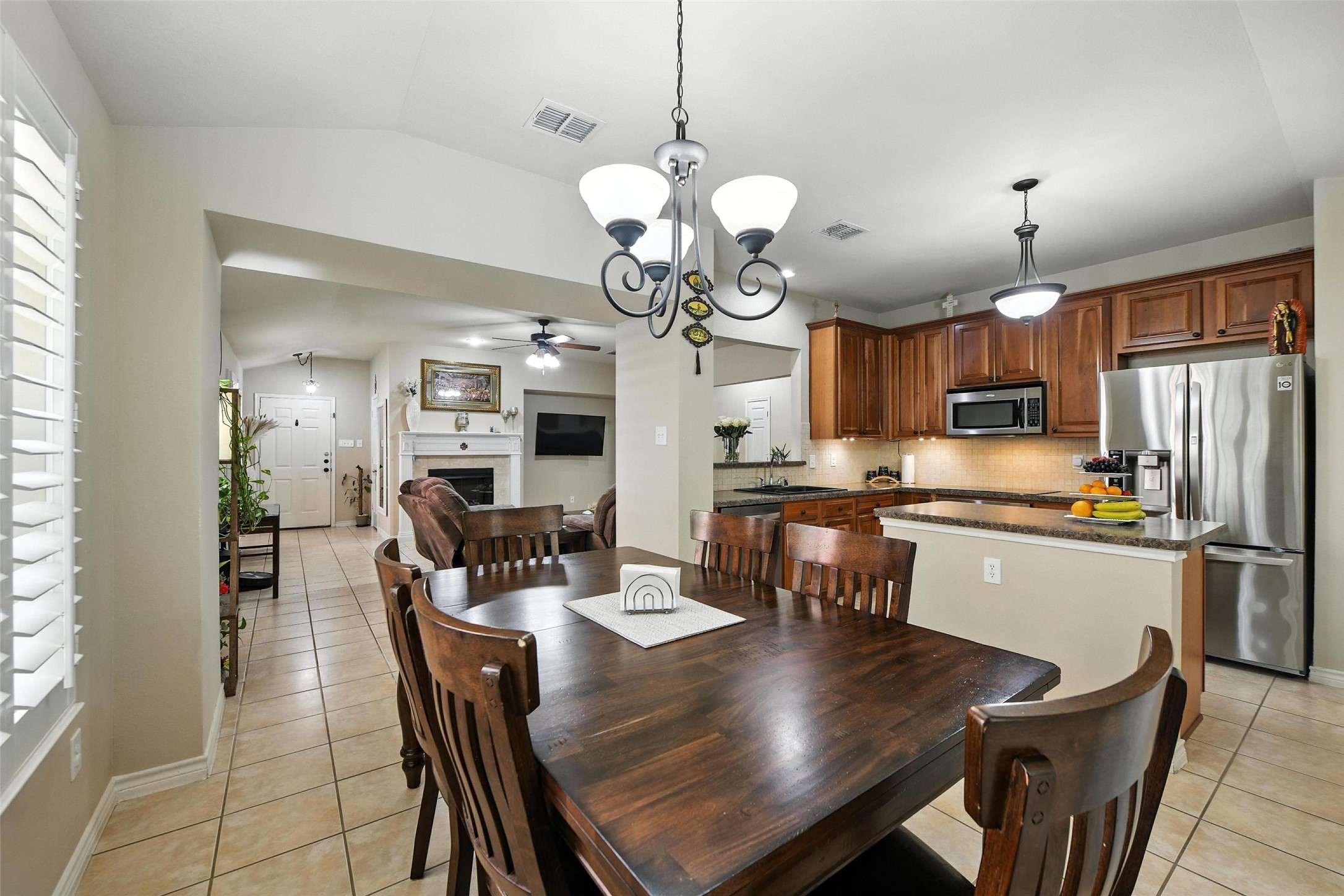 2509 Creek Villas Drive