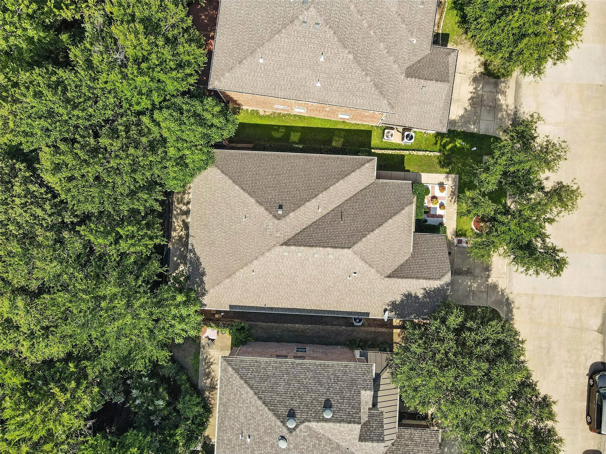 2509 Creek Villas Drive
