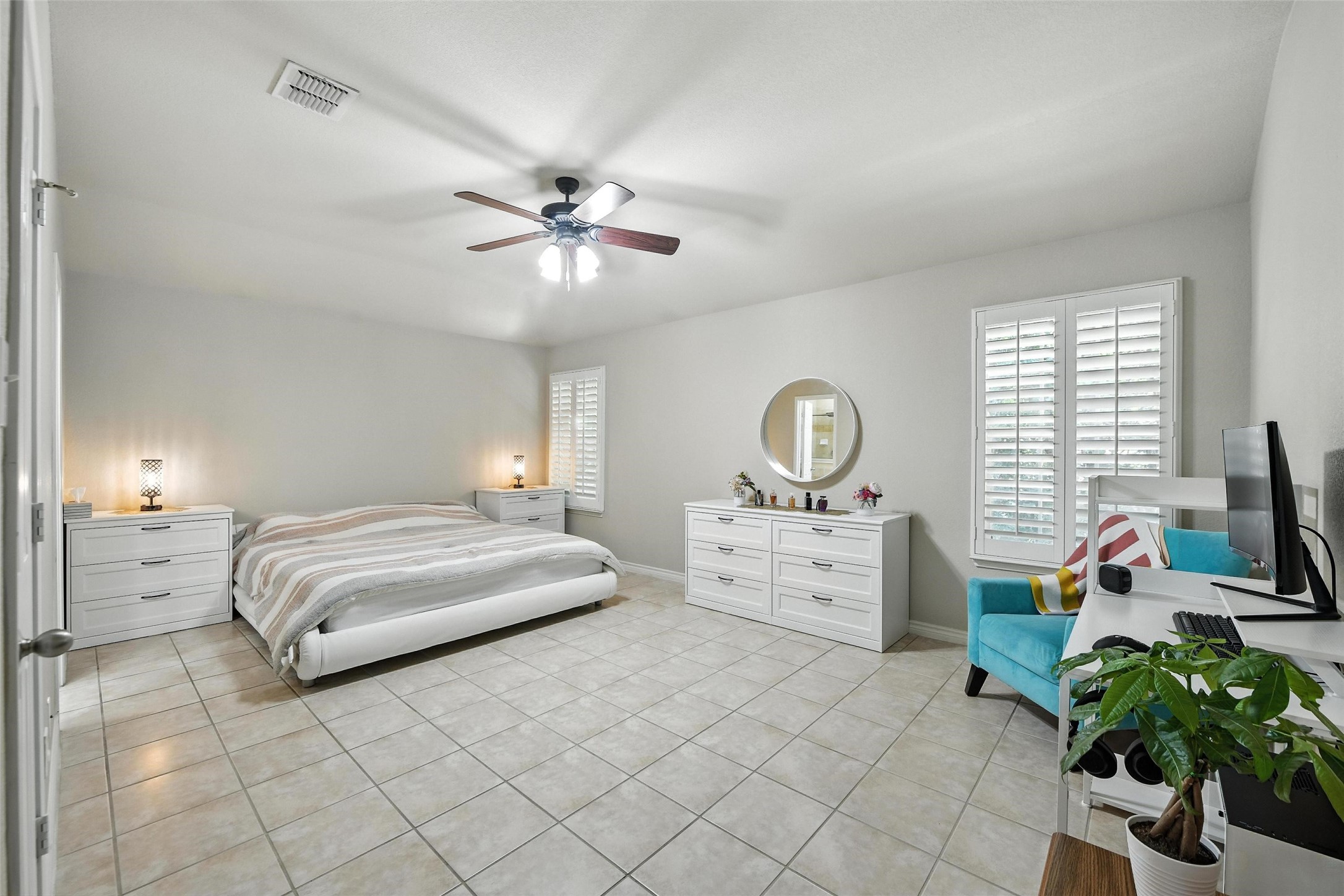 2509 Creek Villas Drive