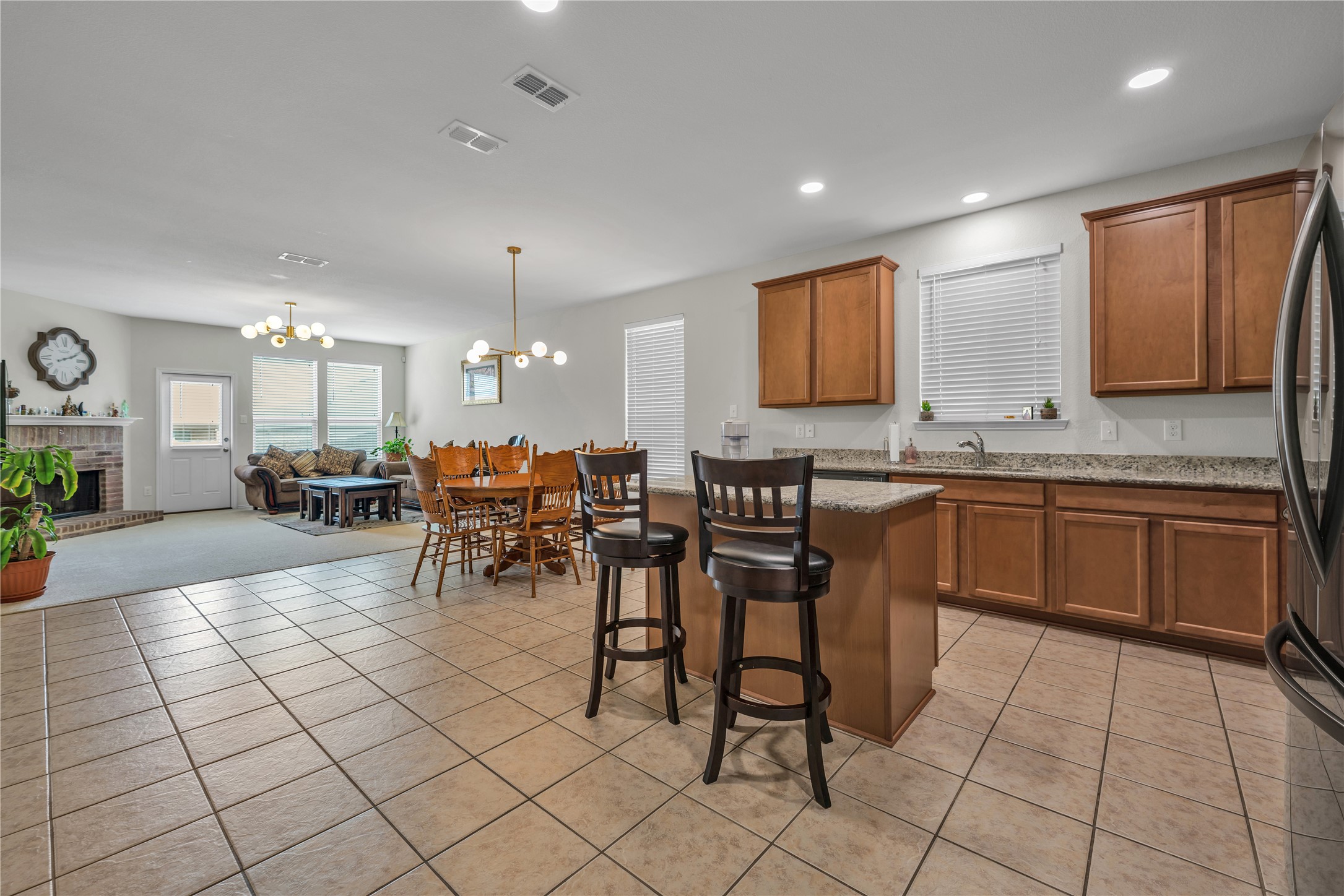 2336 Bermont Red Lane