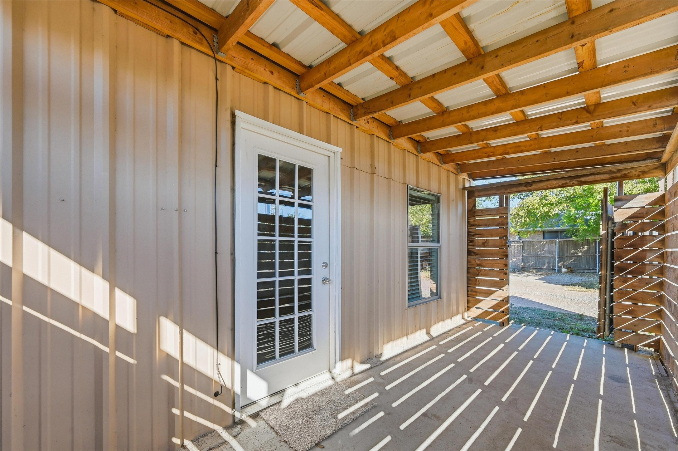 633 Rose Garden Drive Unit #1