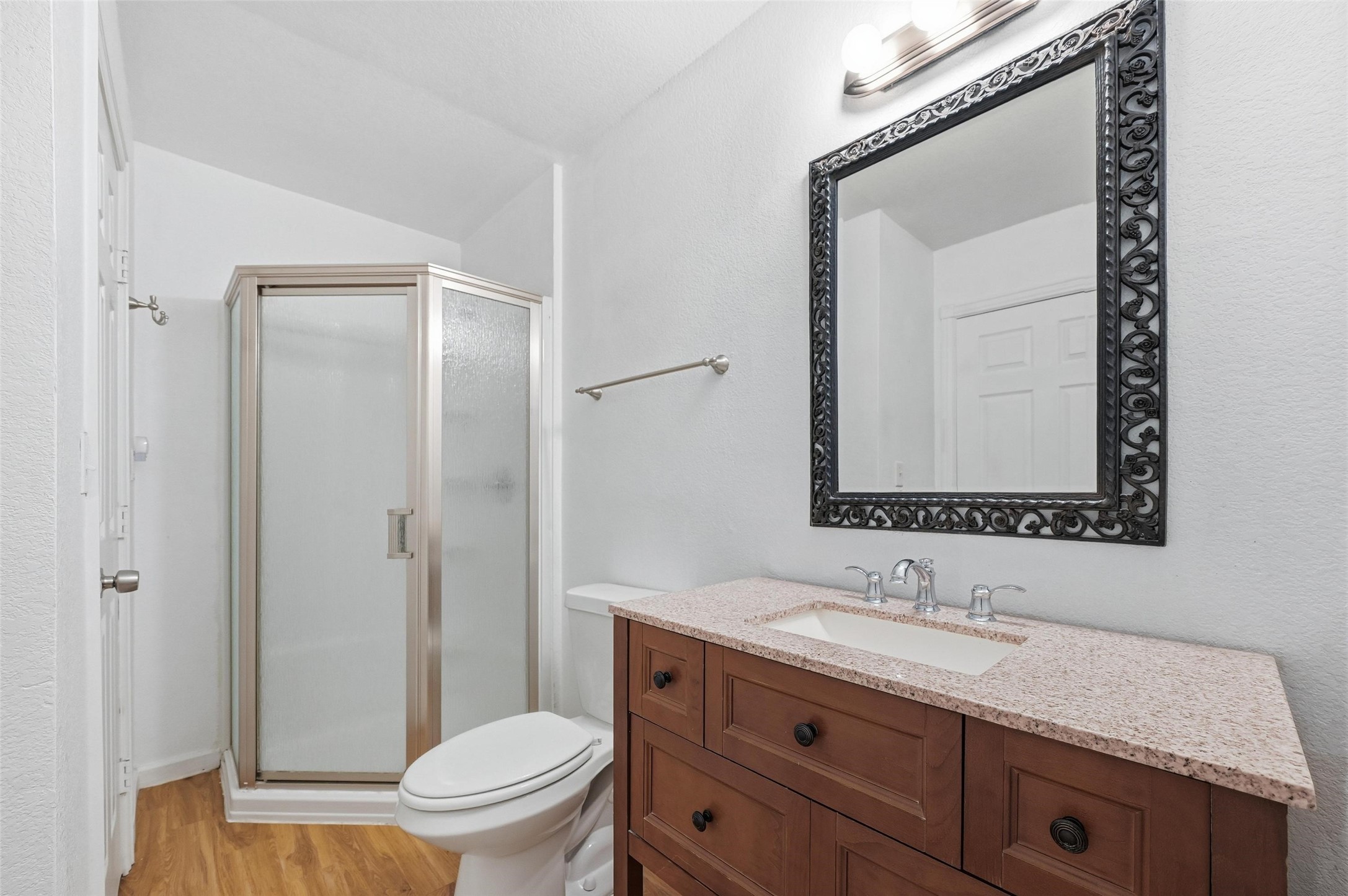 633 Rose Garden Dr, Unit #1