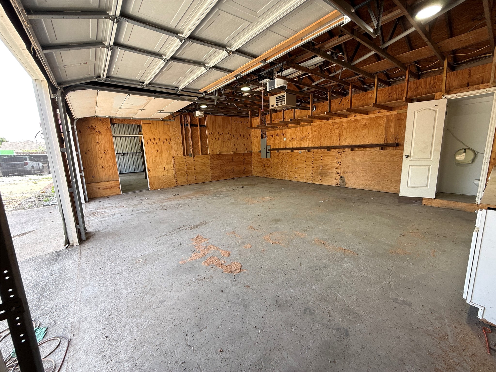 633 Rose Garden Dr, Unit #4