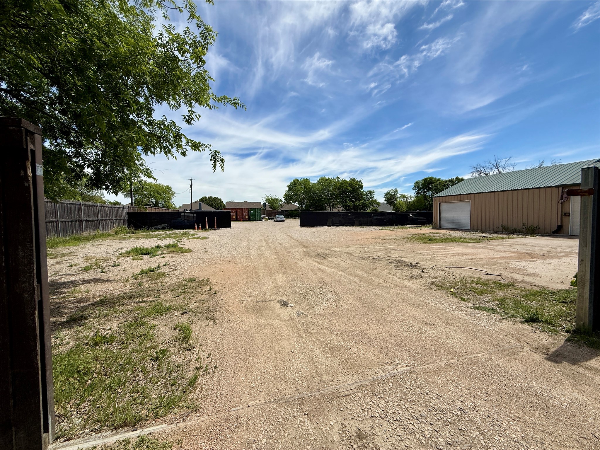 633 Rose Garden Dr, Unit #4