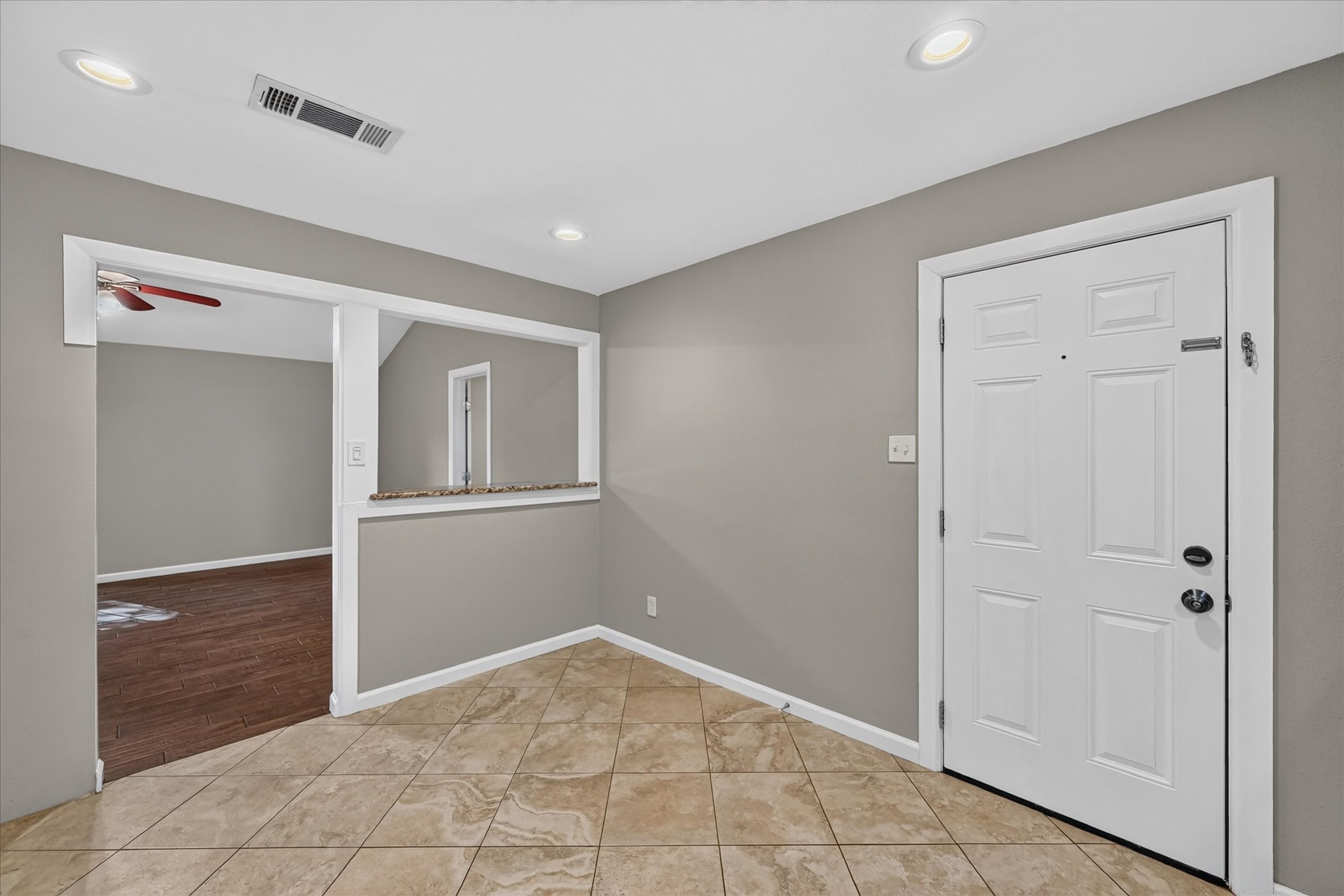 1121 Greendale Drive