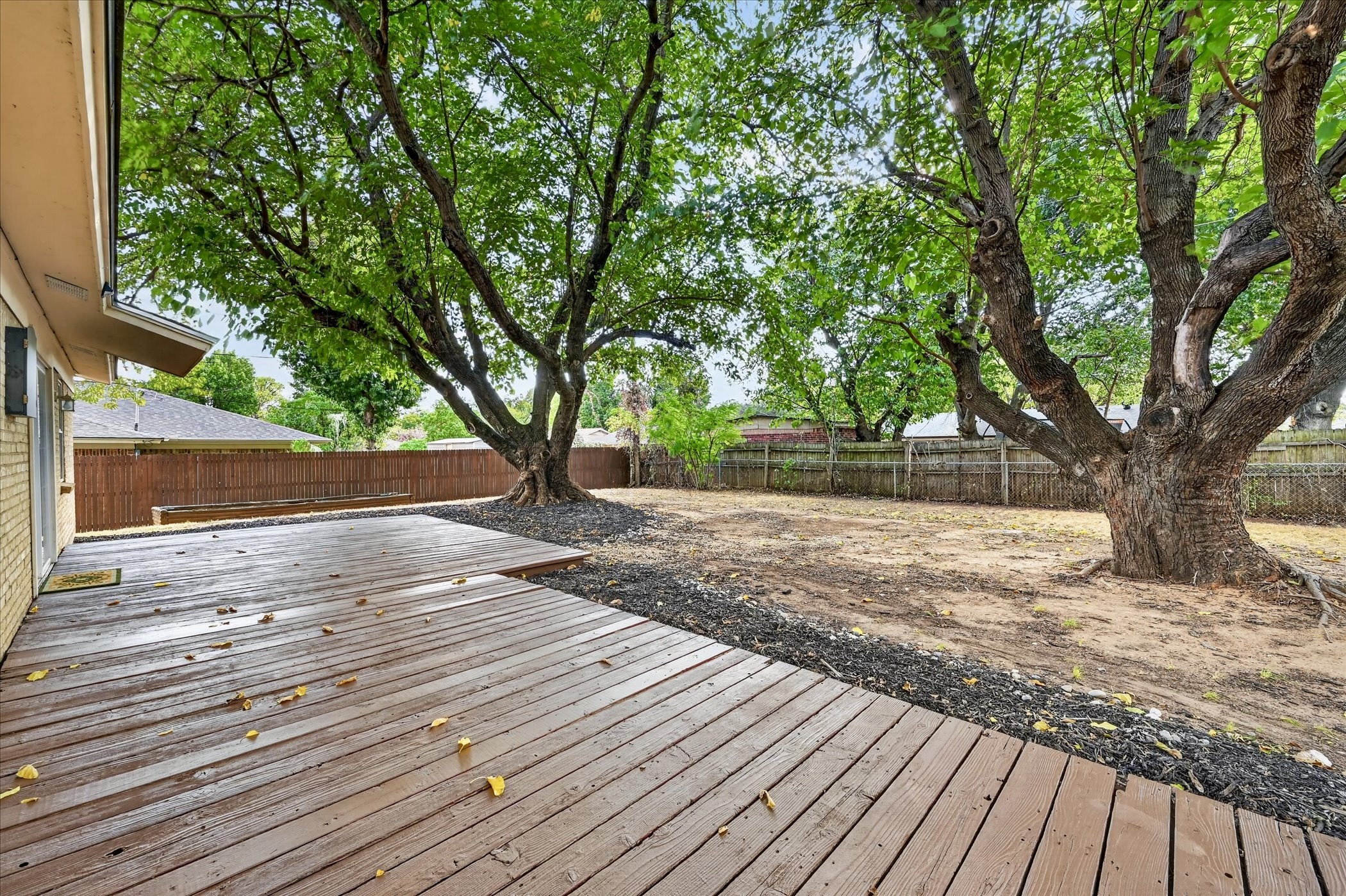 1121 Greendale Drive