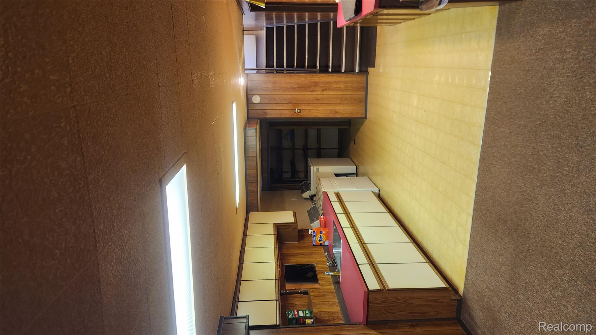 34245 Shawnee Street