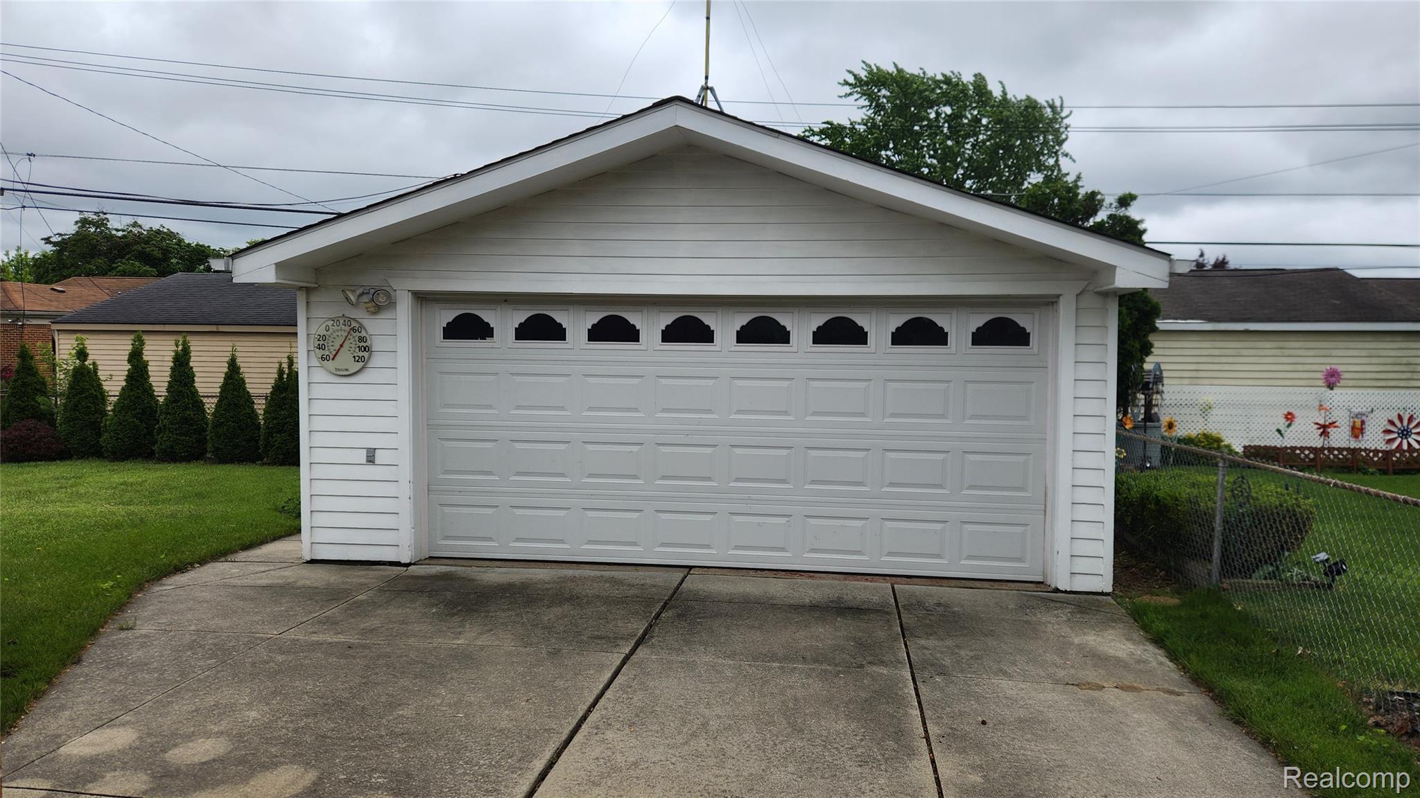 34245 Shawnee Street