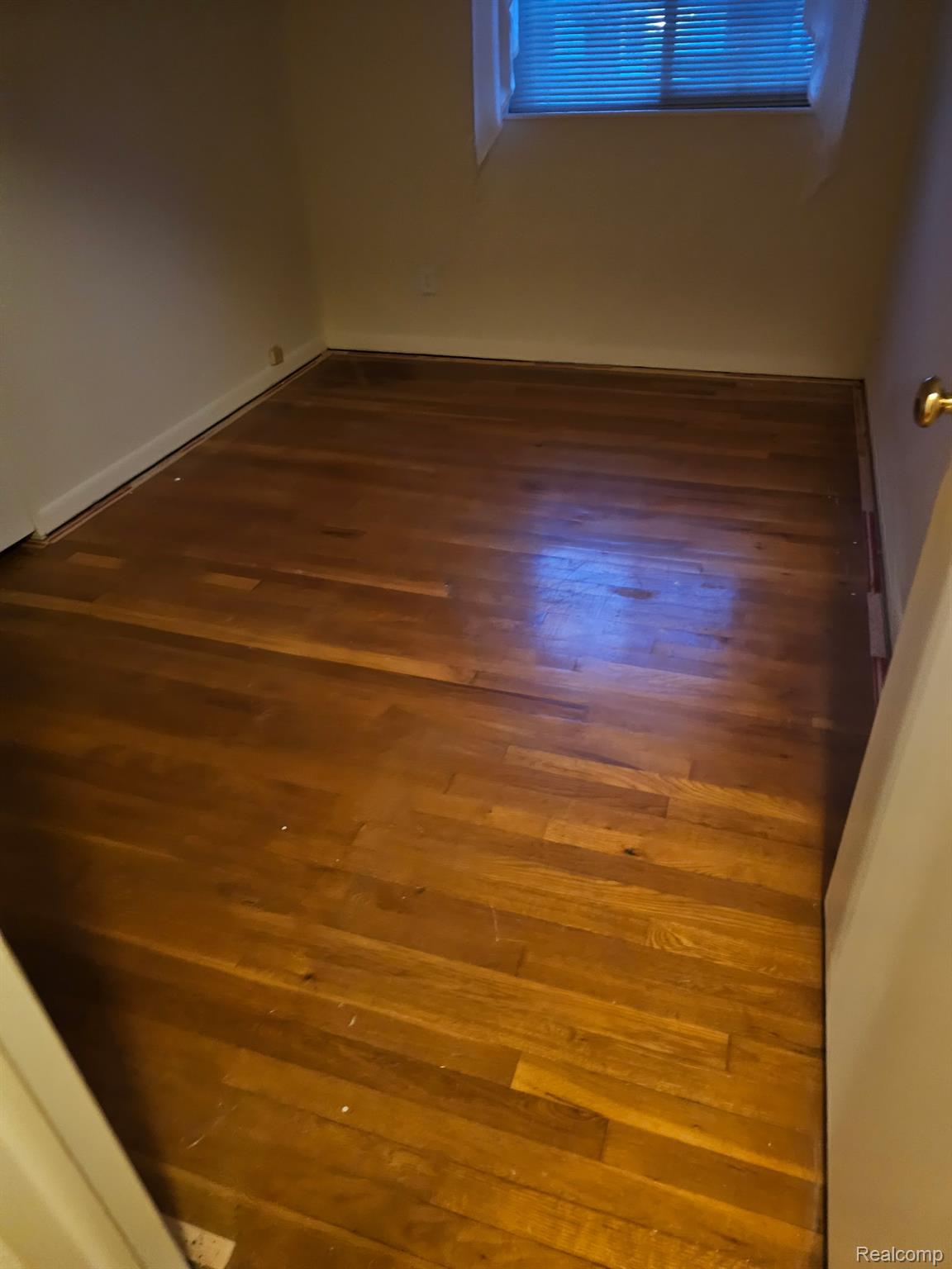 34245 Shawnee Street