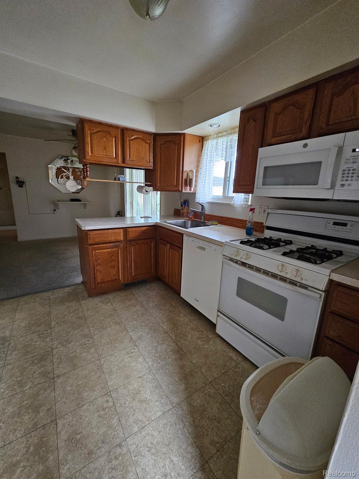 34245 Shawnee Street