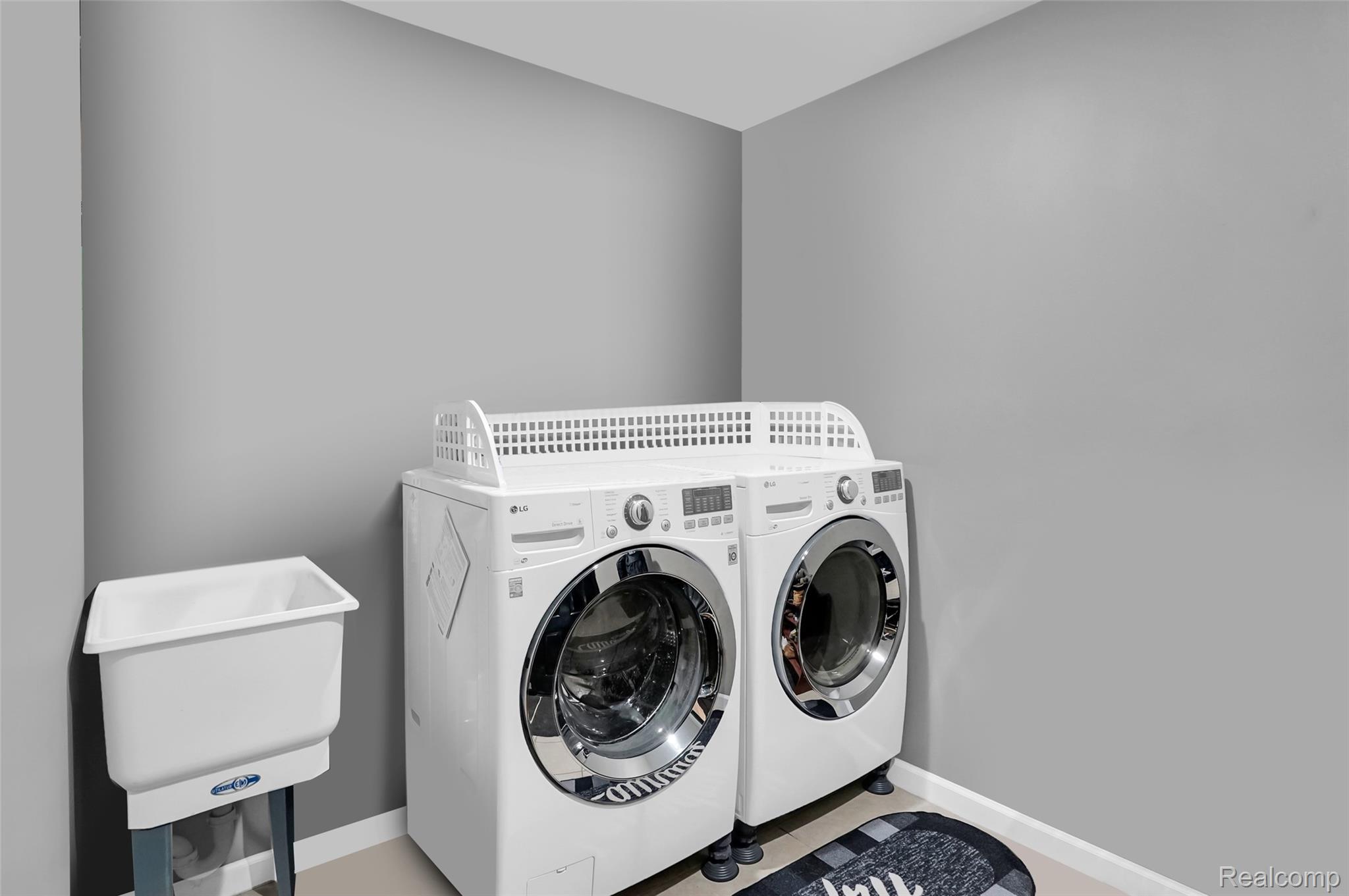 30182 Magnolia Dr Magnolia Drive