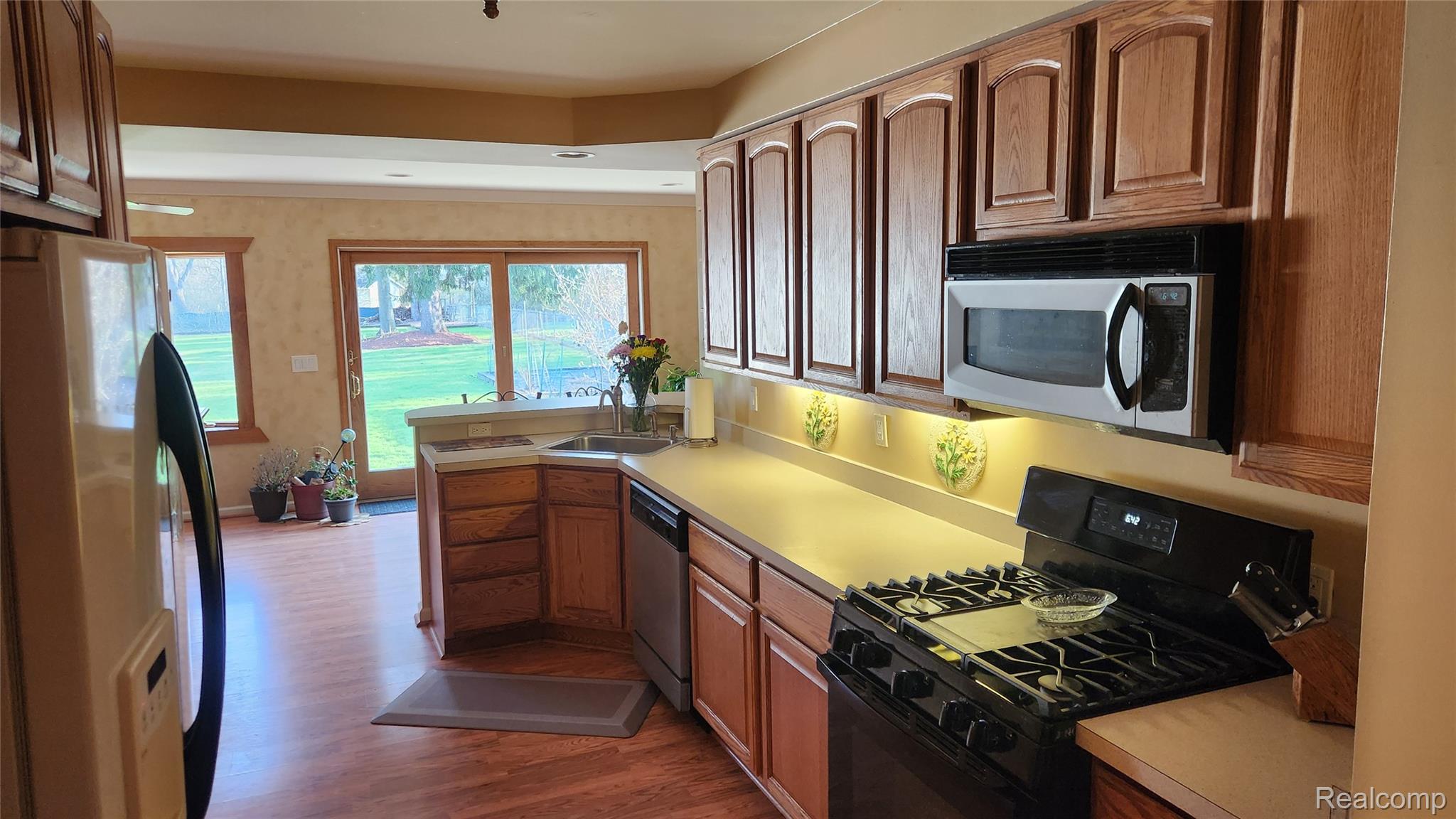 29513 Greenland Street