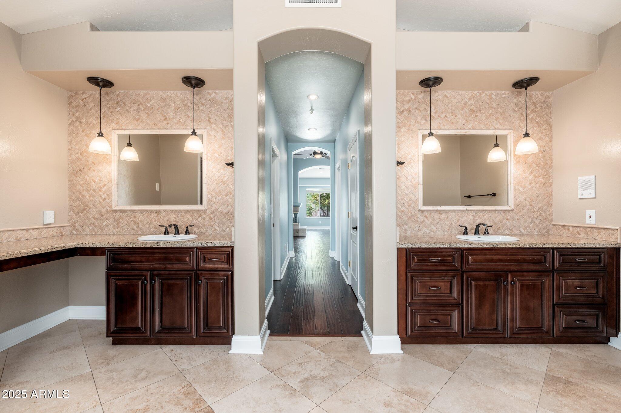 12120 E Cortez Drive