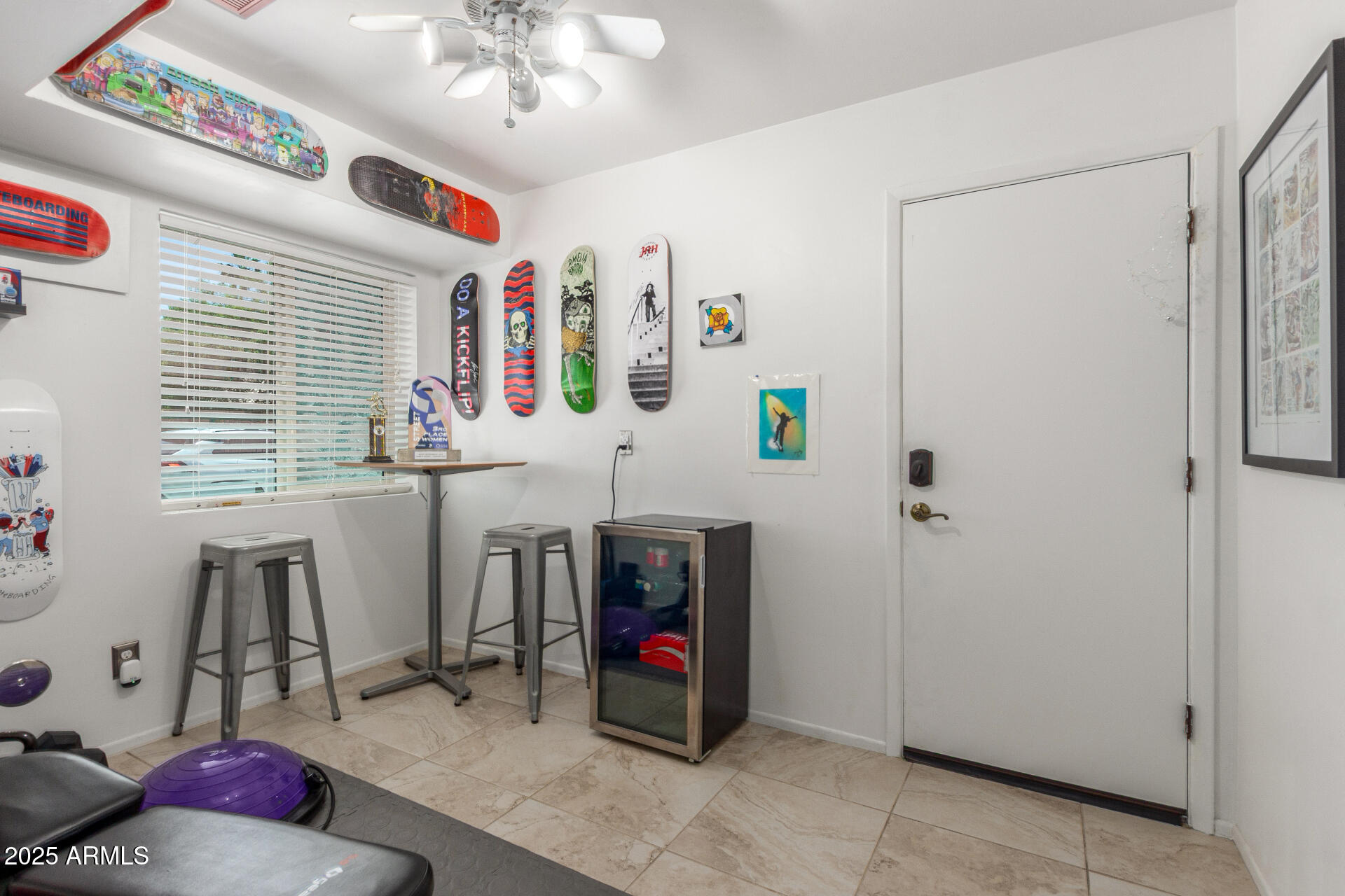 5617 S PIRATES COVE Road